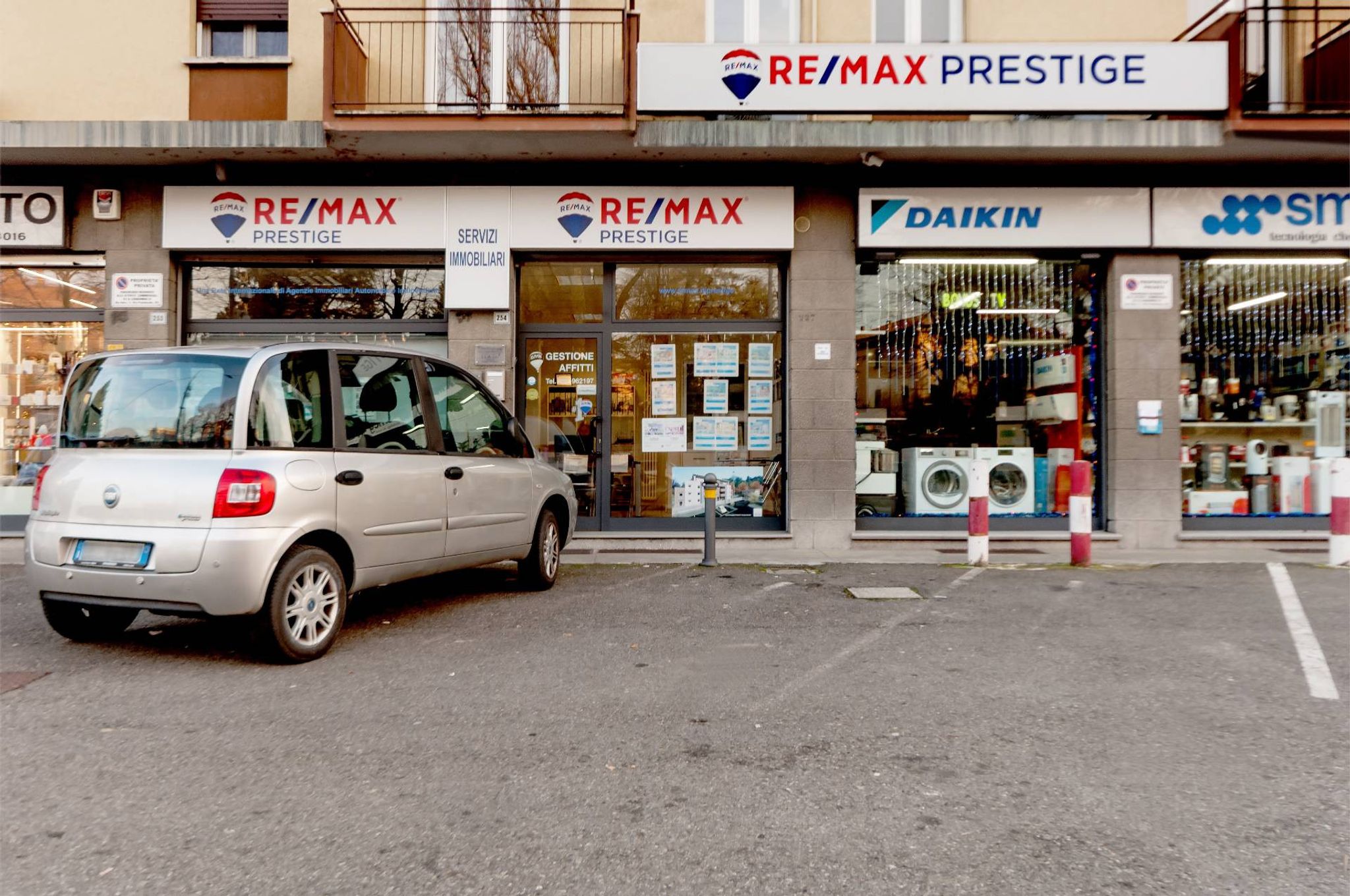 Foto REMAX Prestige - Valsamoggia Via Provinciale