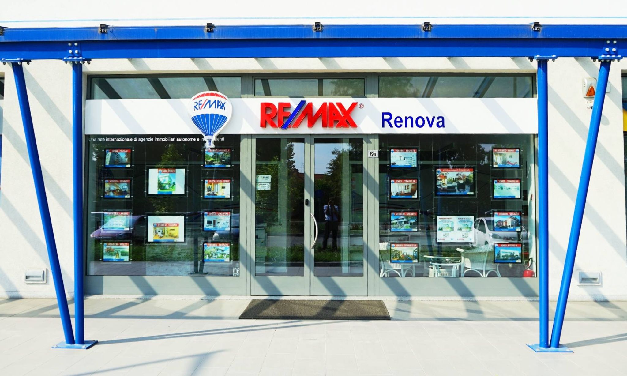 Foto REMAX Renova - Cernusco sul Naviglio Strada Padana Superiore