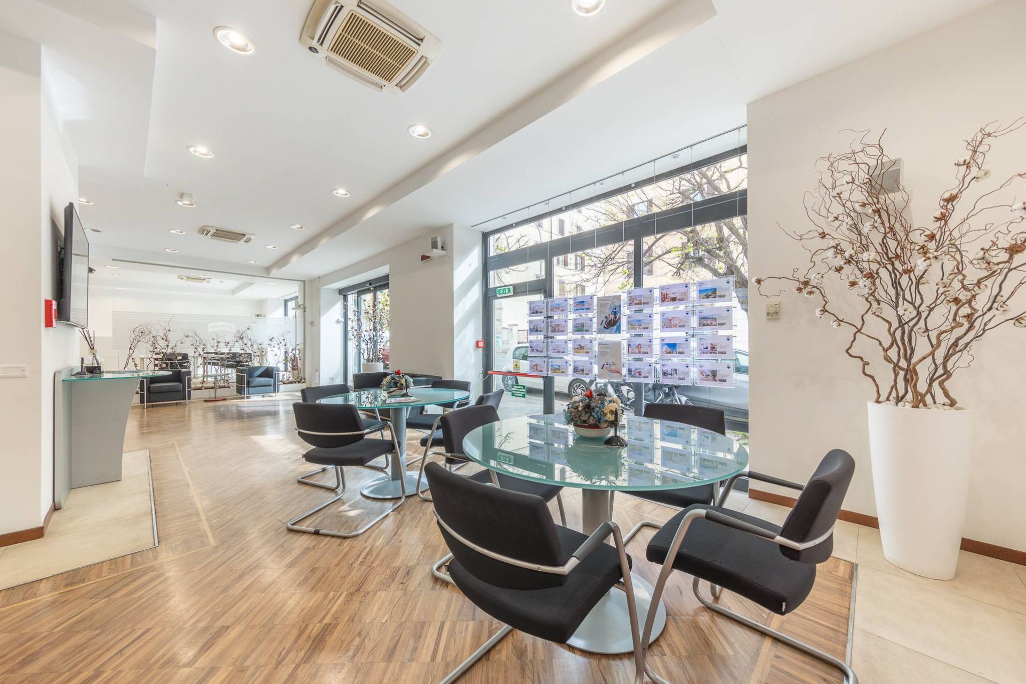 REMAX Maison - Roma Via Etruria photo