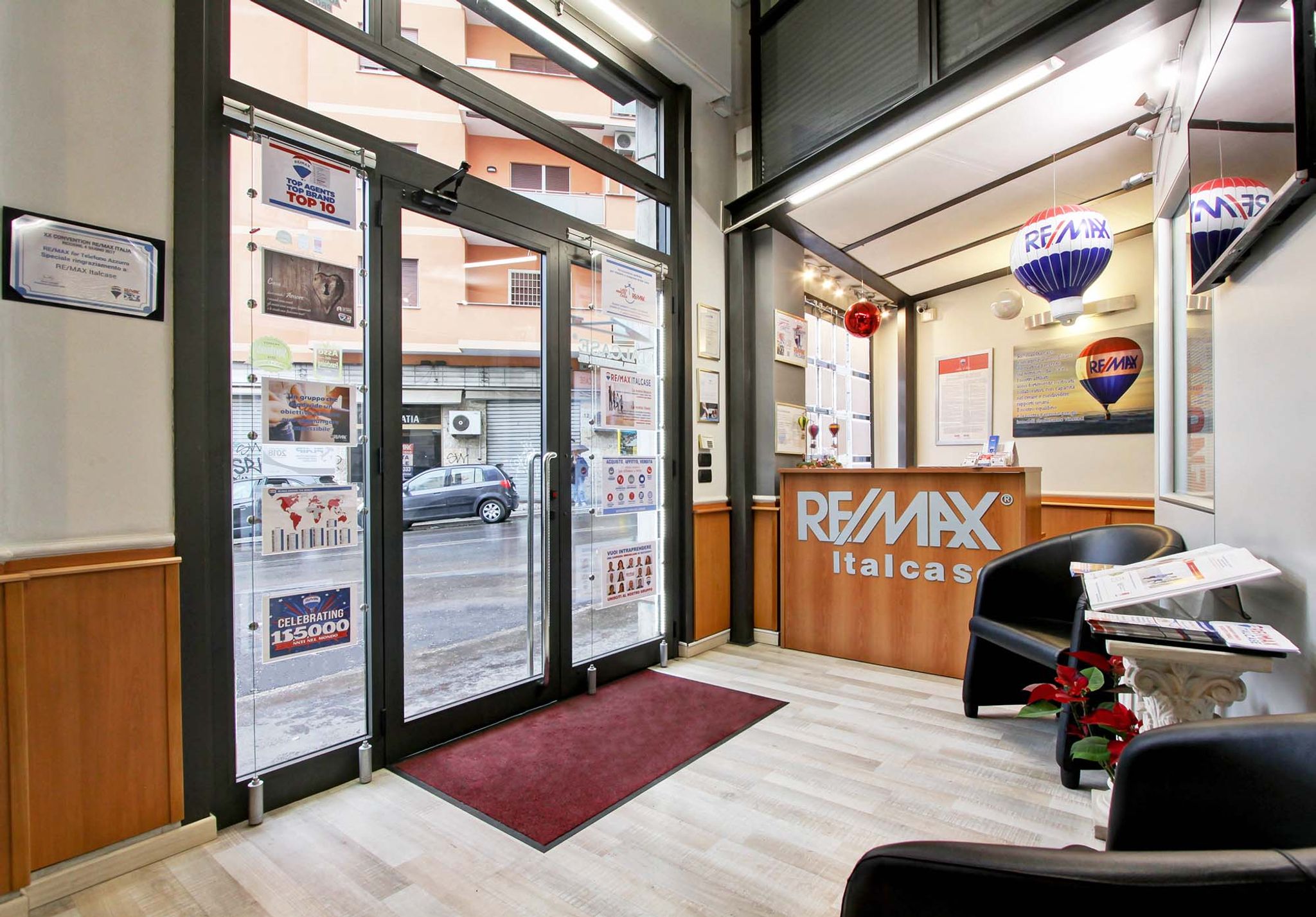 Foto REMAX Italcase - Roma Via Pio VII