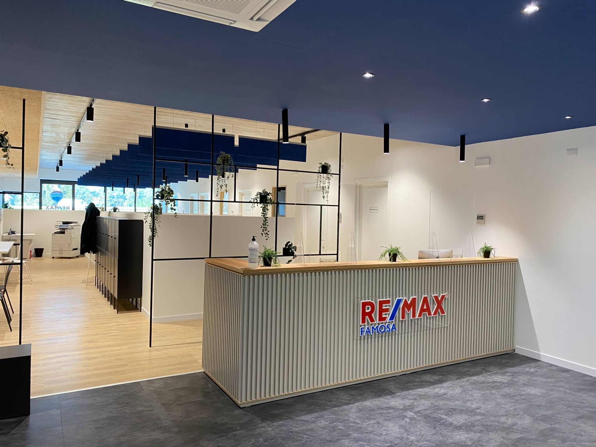Foto REMAX Famosa - Bastia Umbra Piazza Mazzini