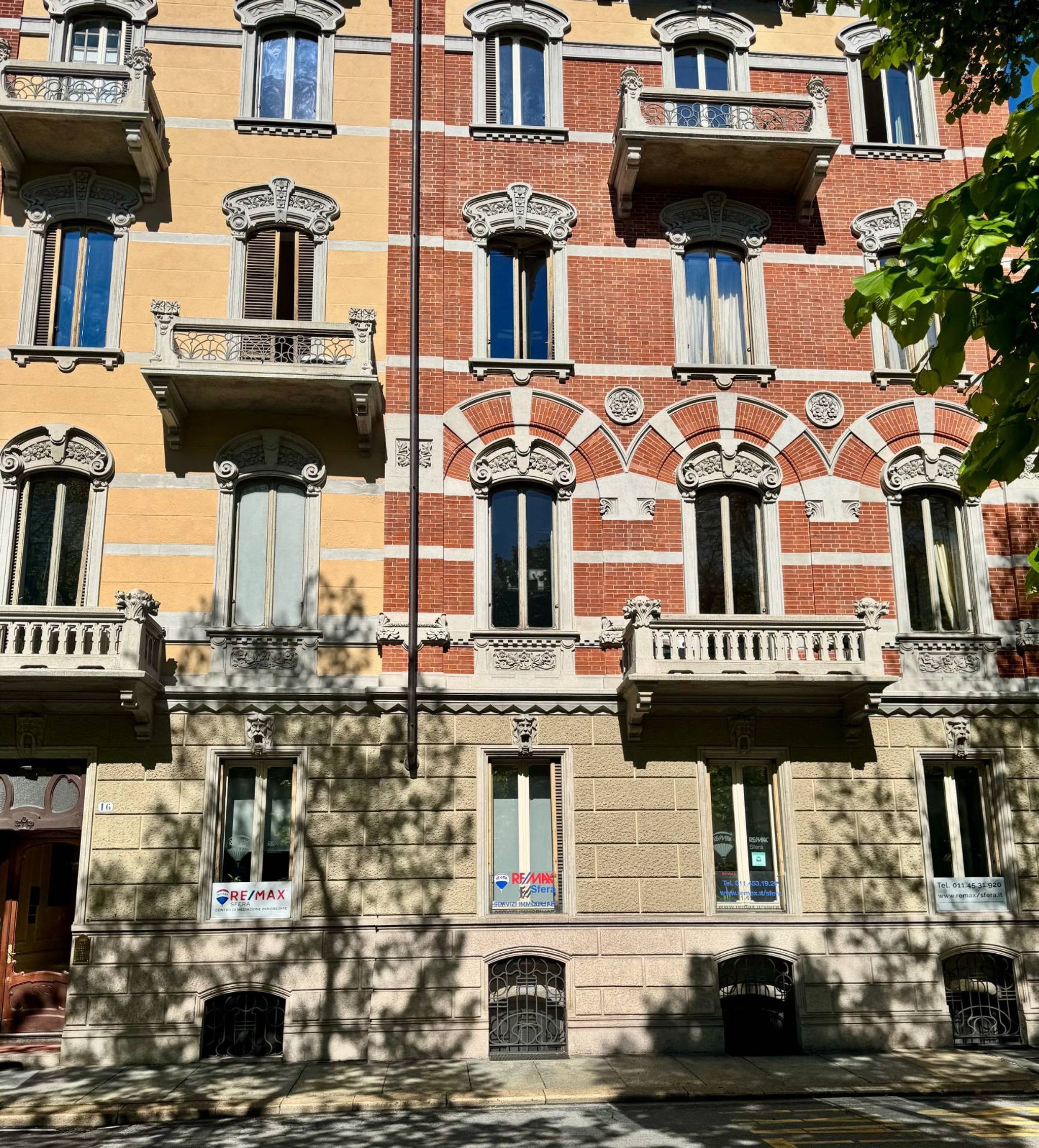Foto REMAX Sfera - Torino Corso Galileo Ferraris