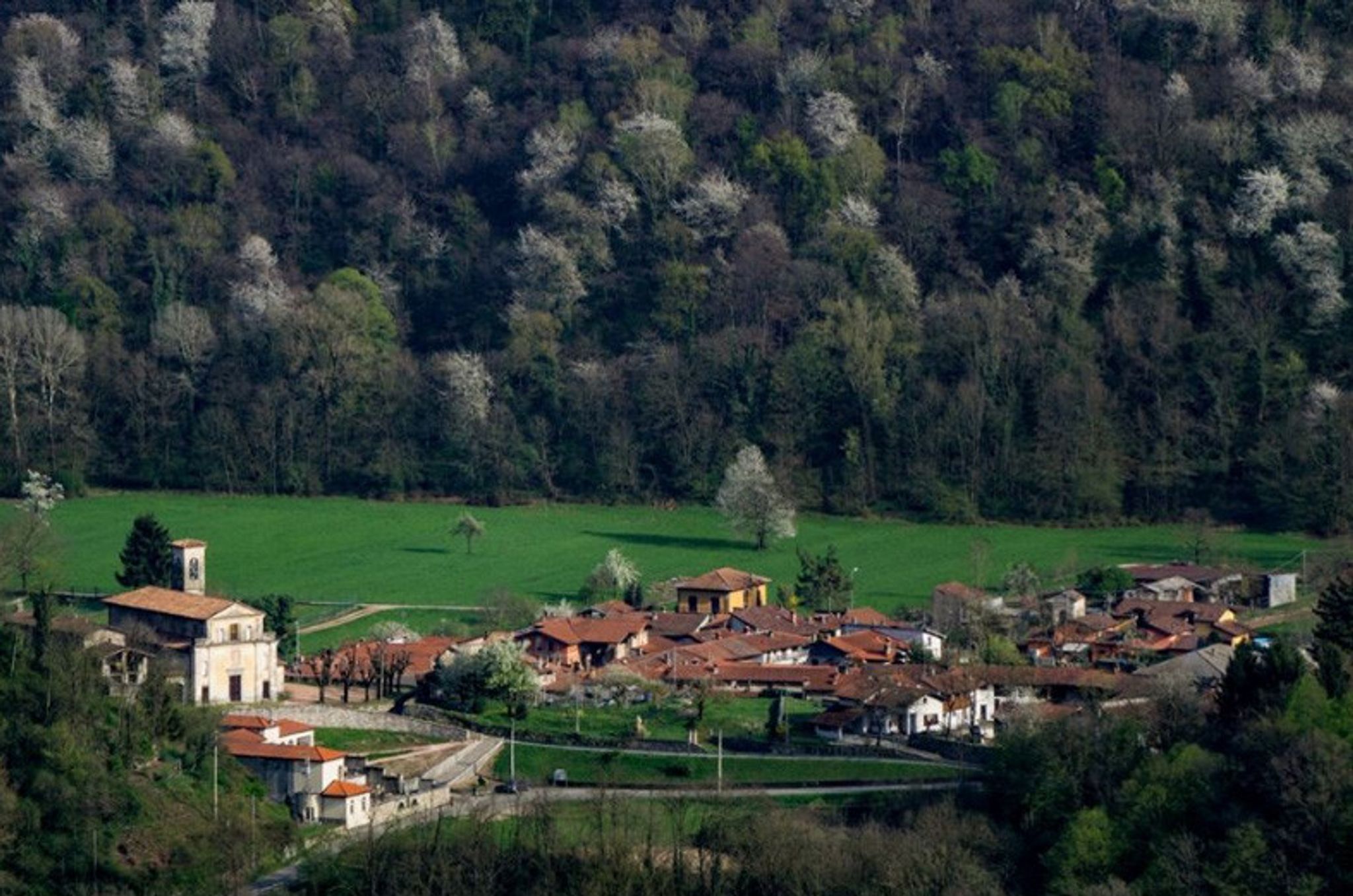 Foto REMAX Alto Verbano - Cuveglio Via delle Acquette