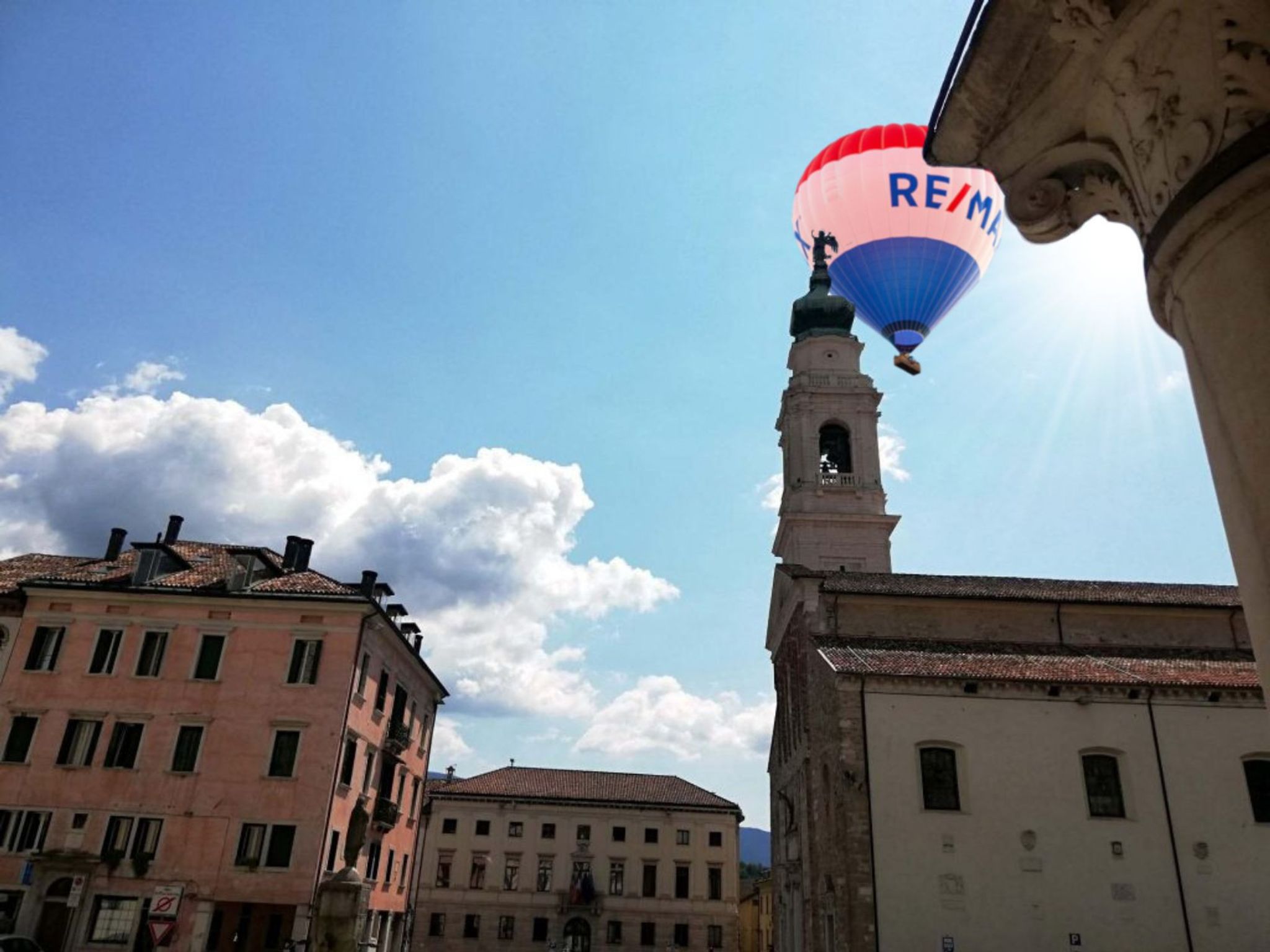 Foto REMAX Casamia - Belluno Via Ippolito Caffi