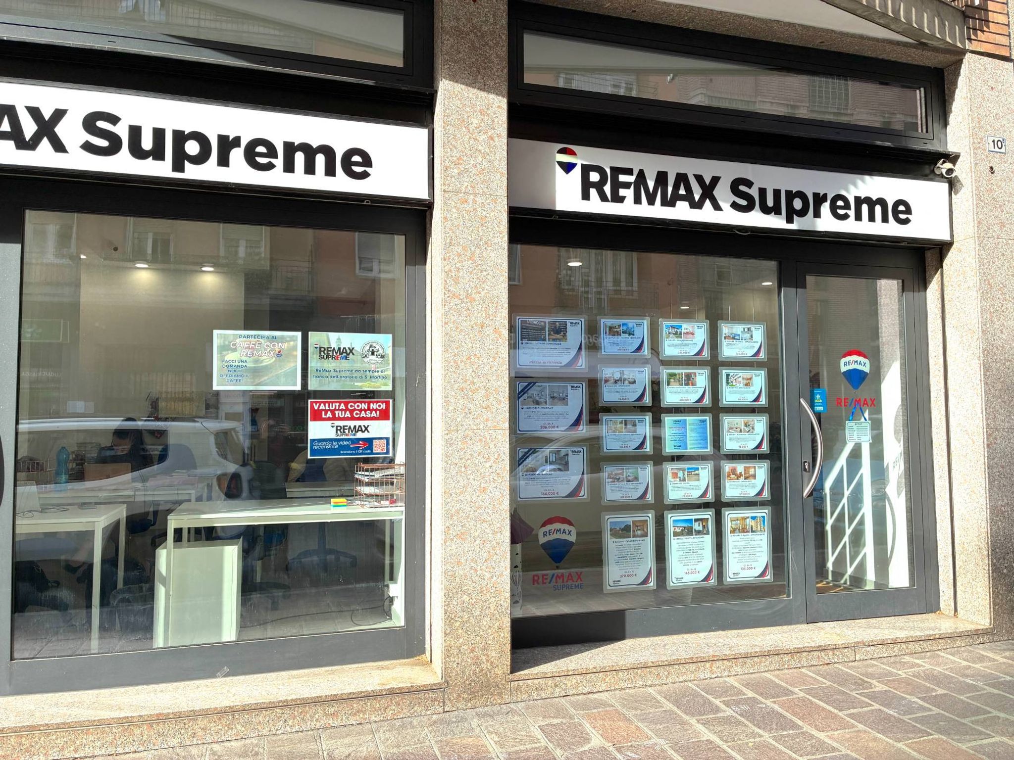 Foto REMAX Supreme - Novara Via Andrea Costa