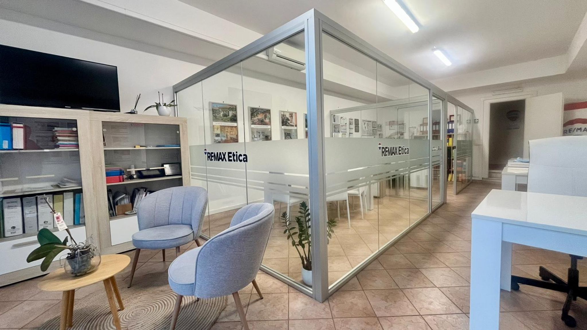 REMAX Etica - Montalto di Castro Via Aurelia Tarquinia photo