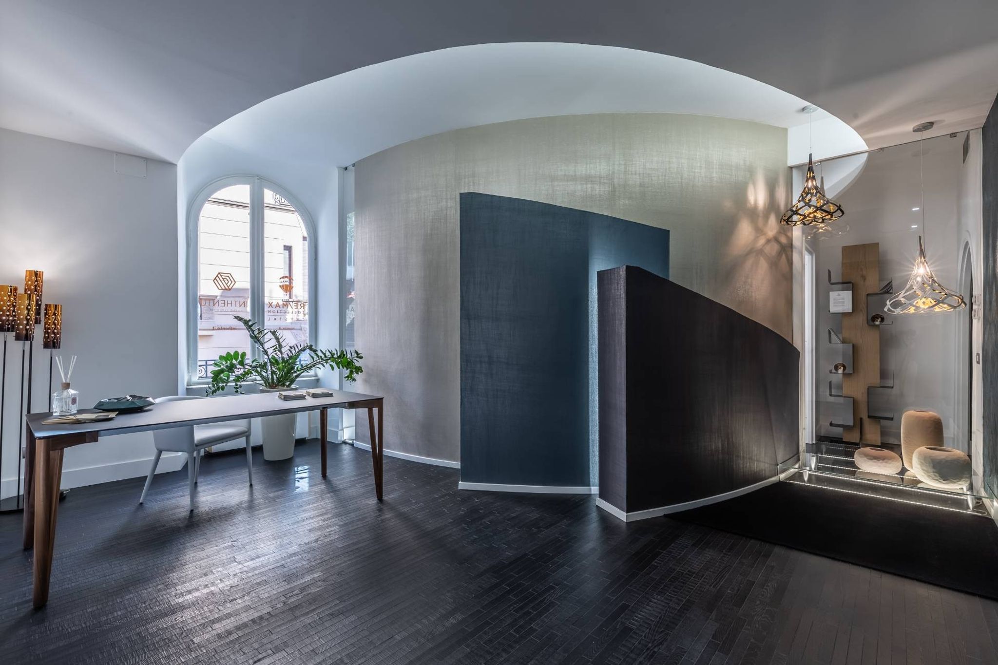 Foto The REMAX Collection Crystal - Roma Via Giuseppe Mercalli