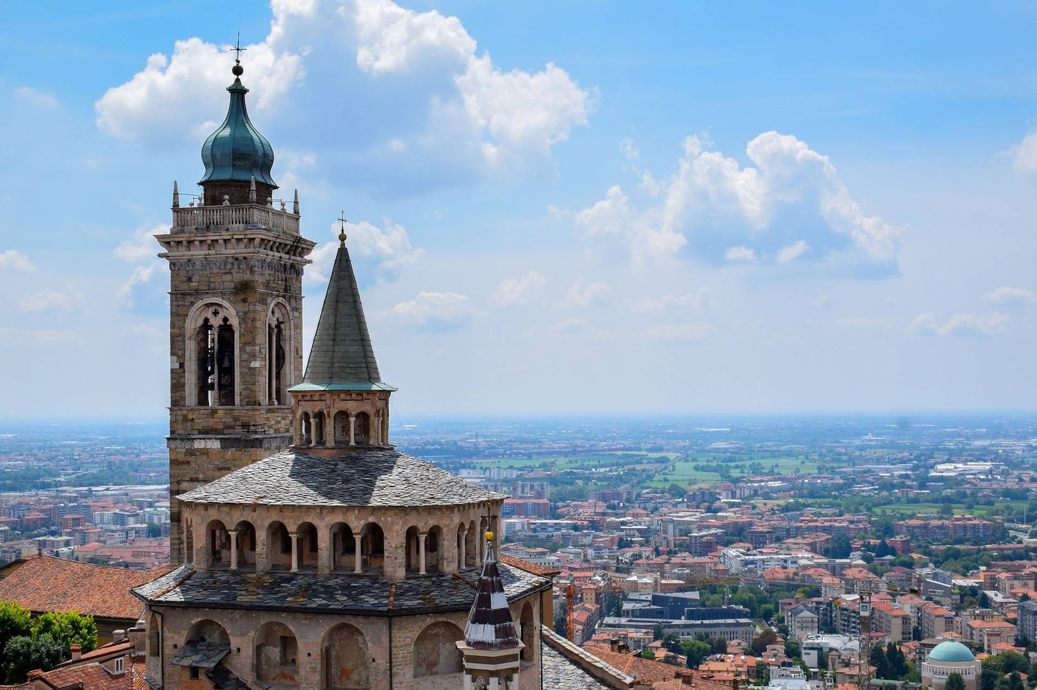 REMAX Orange - Bergamo Passaggio Don Seghezzi photo