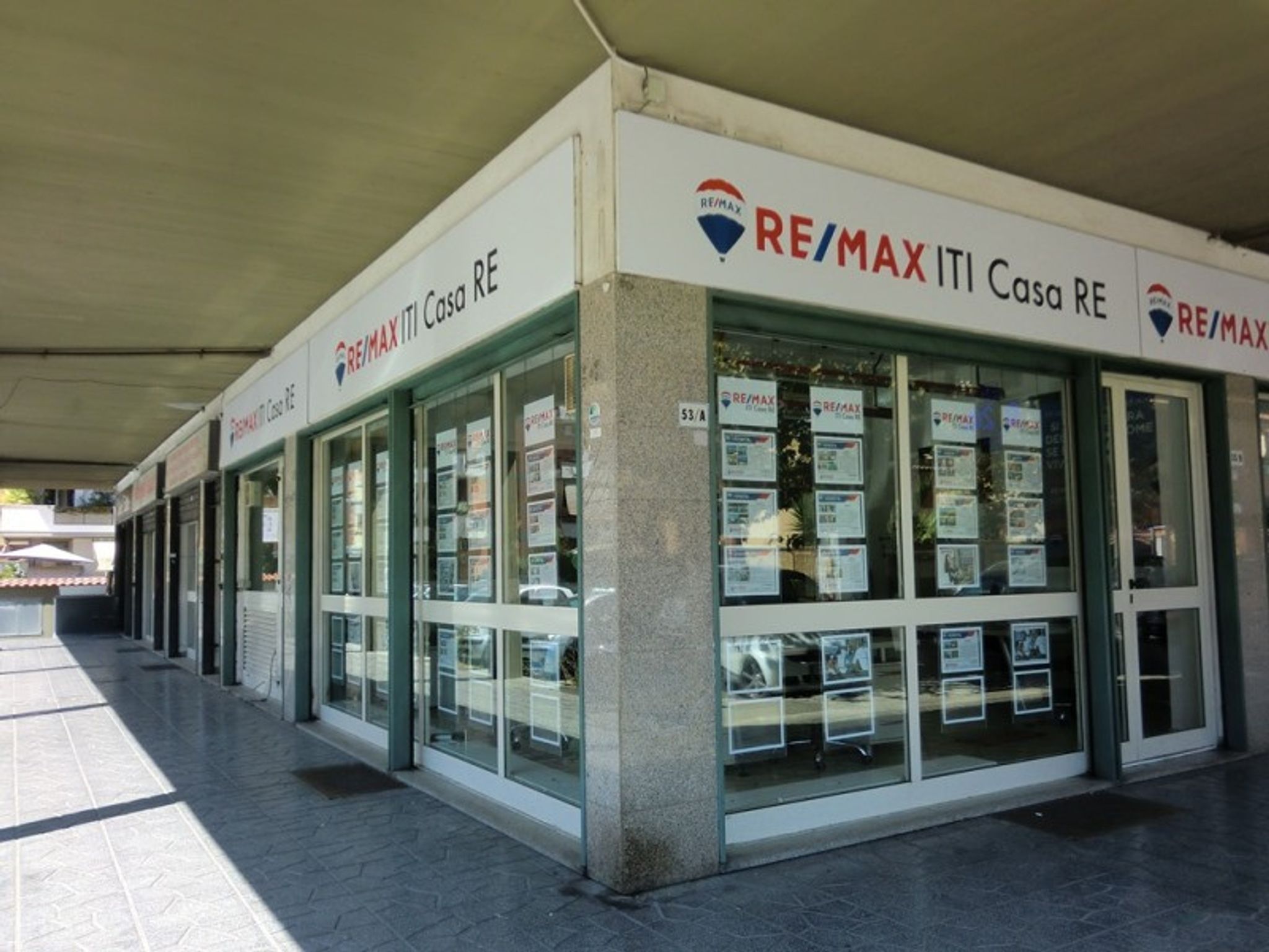 Foto REMAX Gruppo Casa Re - Ladispoli Via Trieste