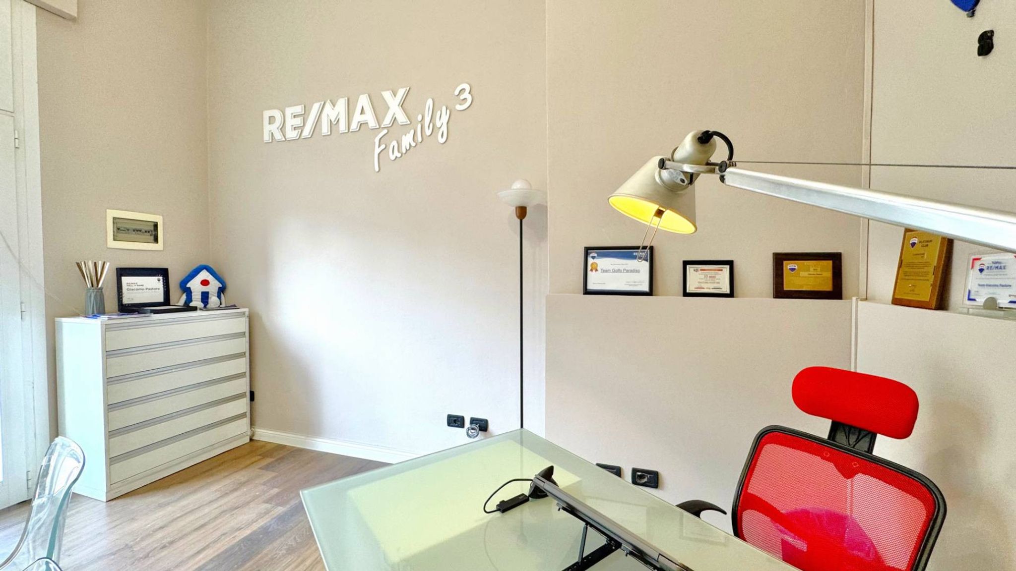 Foto REMAX Family - Recco Via XX Settembre