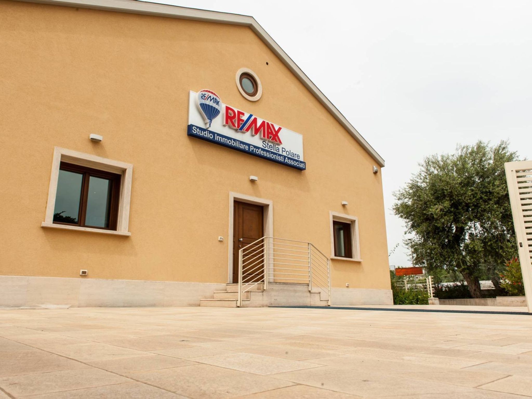 Foto REMAX Stella Polare - Lecce Via Gabriele D’Annunzio