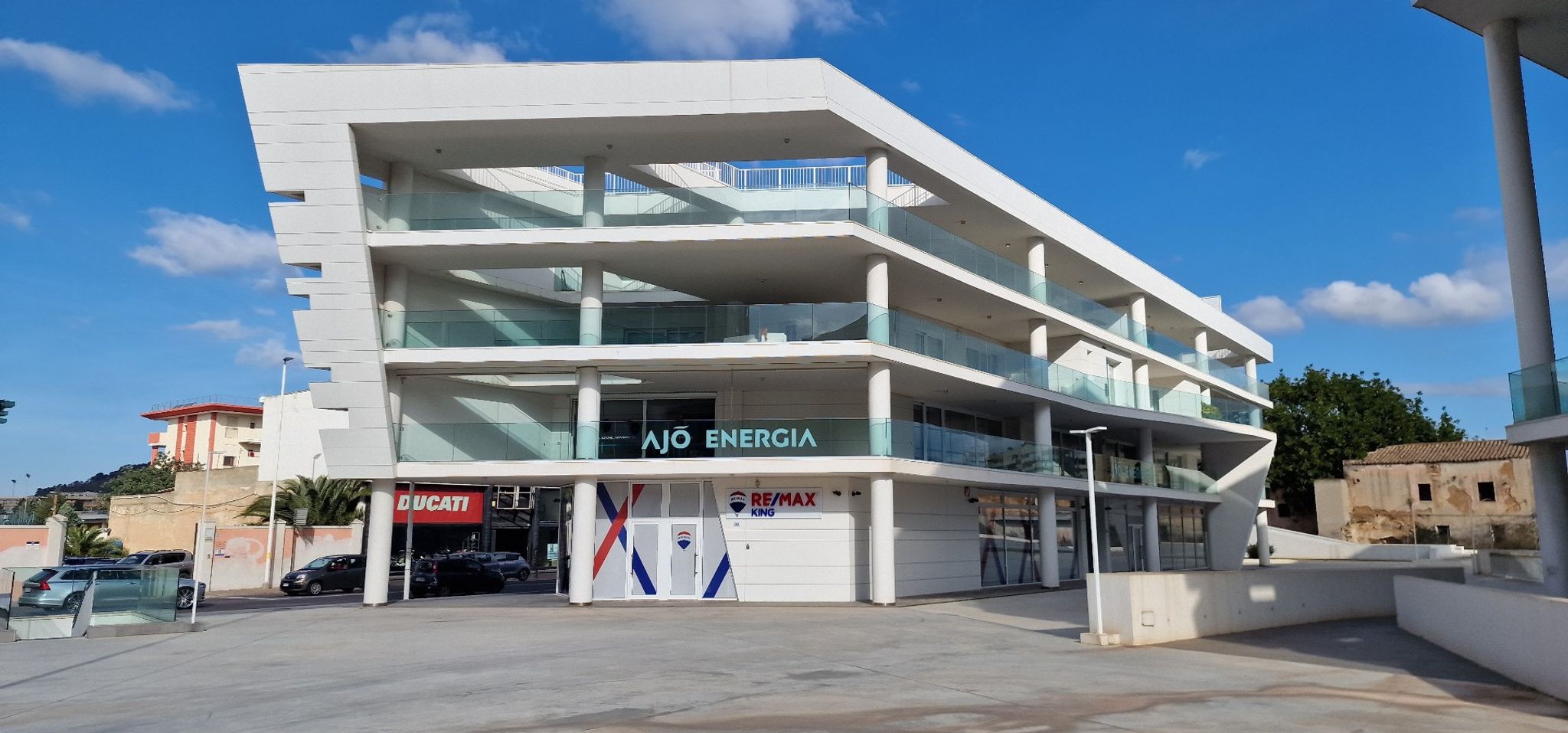 REMAX King - Cagliari Via Francesco Ciusa photo