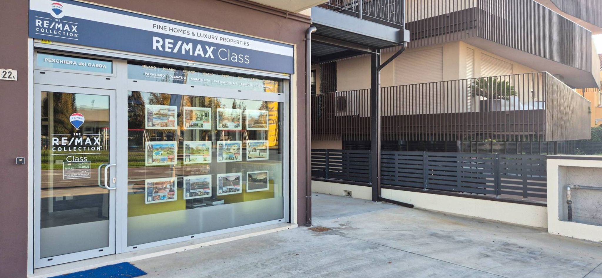 The REMAX Collection Class - Peschiera del Garda Via Bell'Italia photo