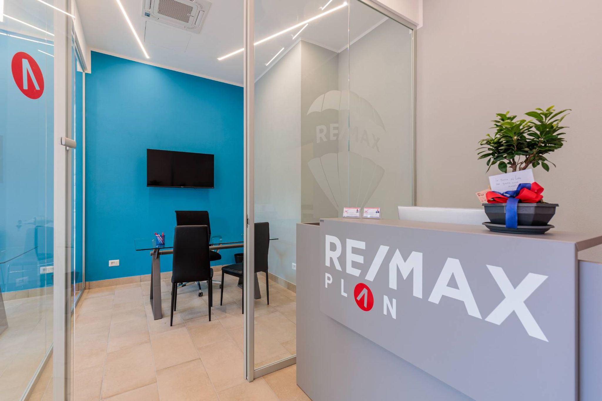 Foto REMAX Plan - Milano Via Salvatore Pianell
