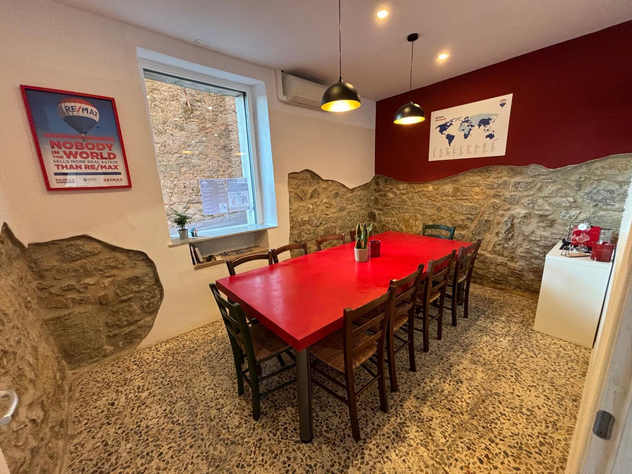 REMAX VerdeOro - Roccastrada Via Roma photo