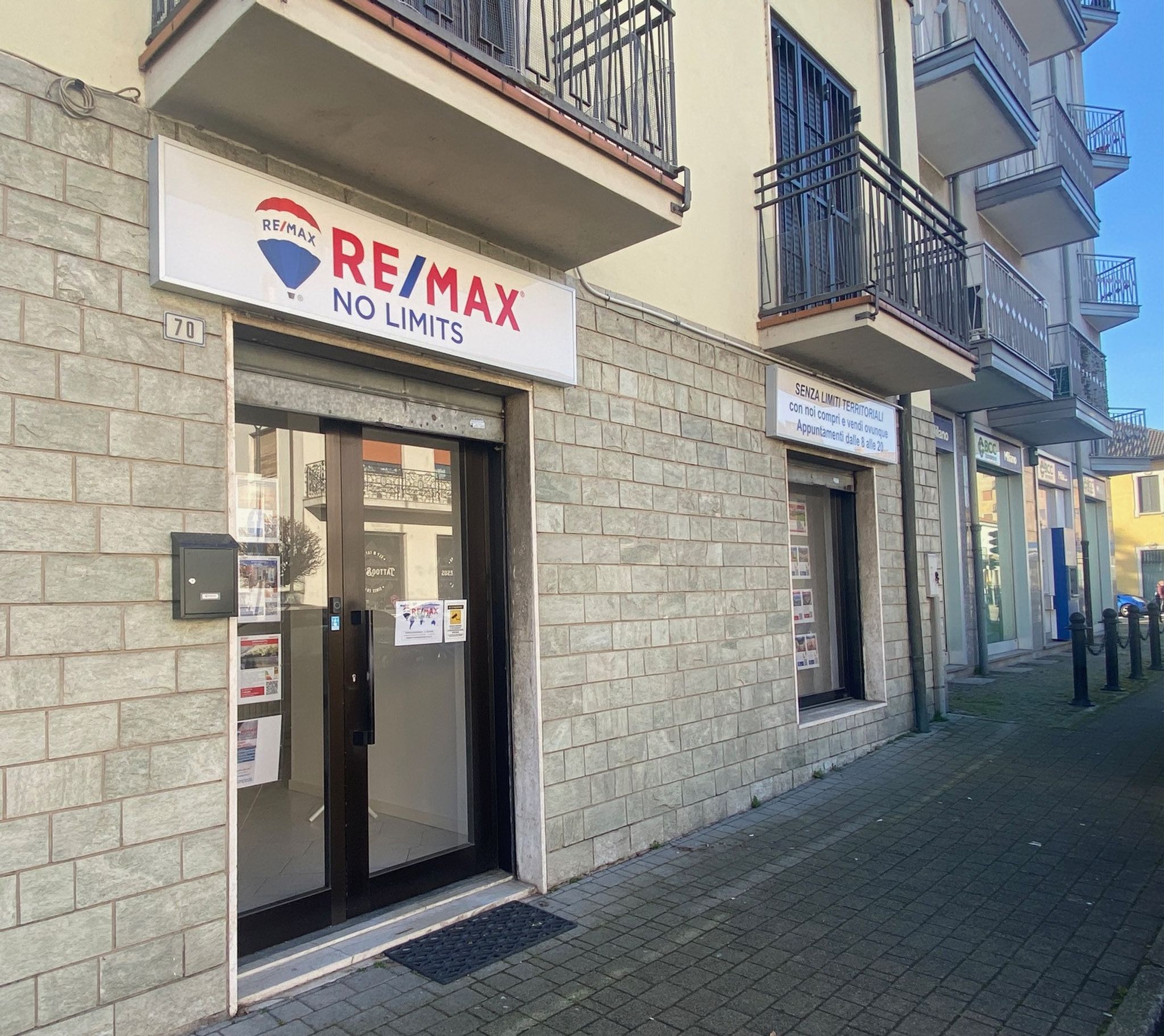 Foto REMAX No Limits - Usmate Velate Via Roma