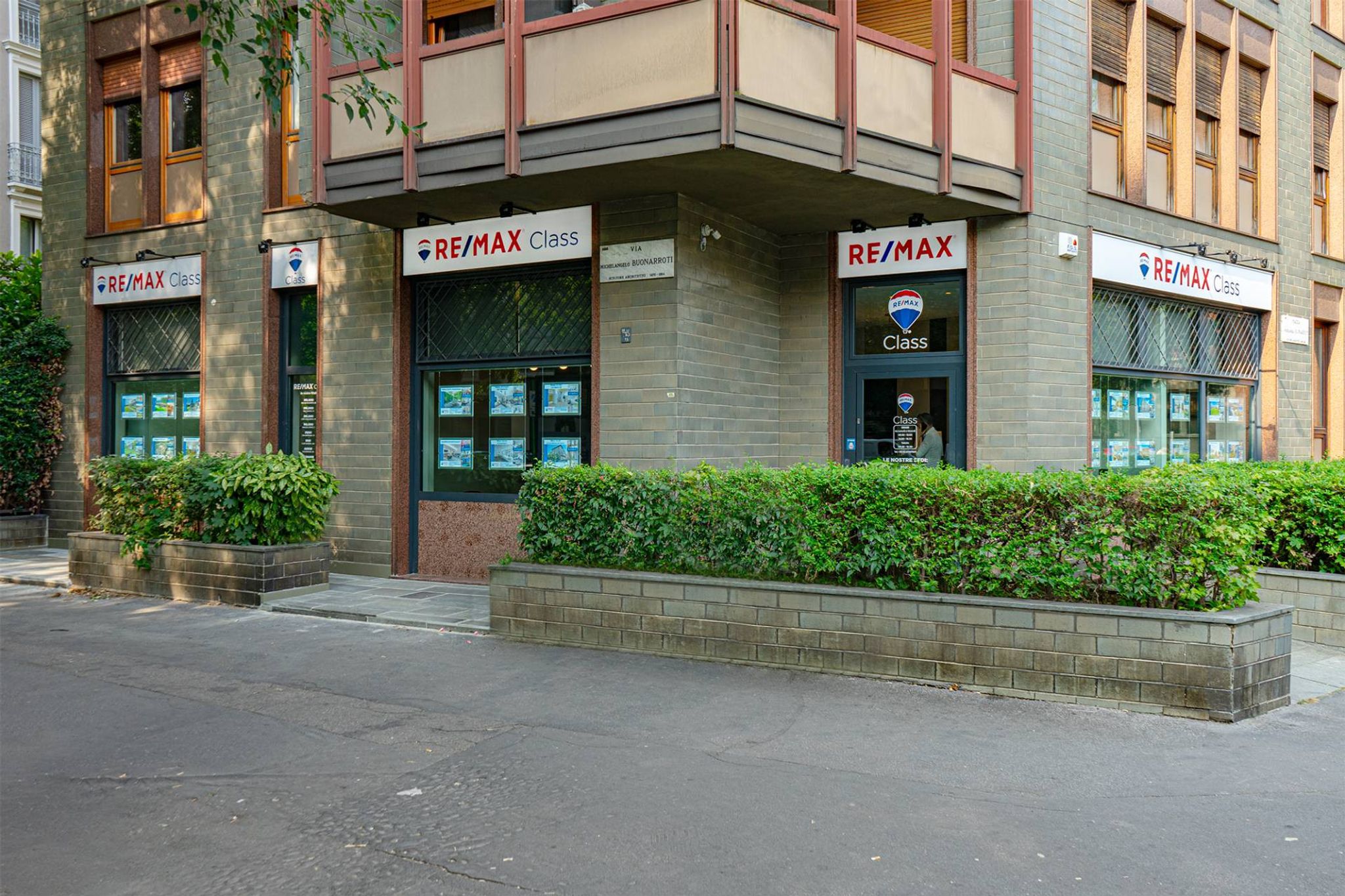 Foto REMAX Class - Milano Piazza Buonarroti