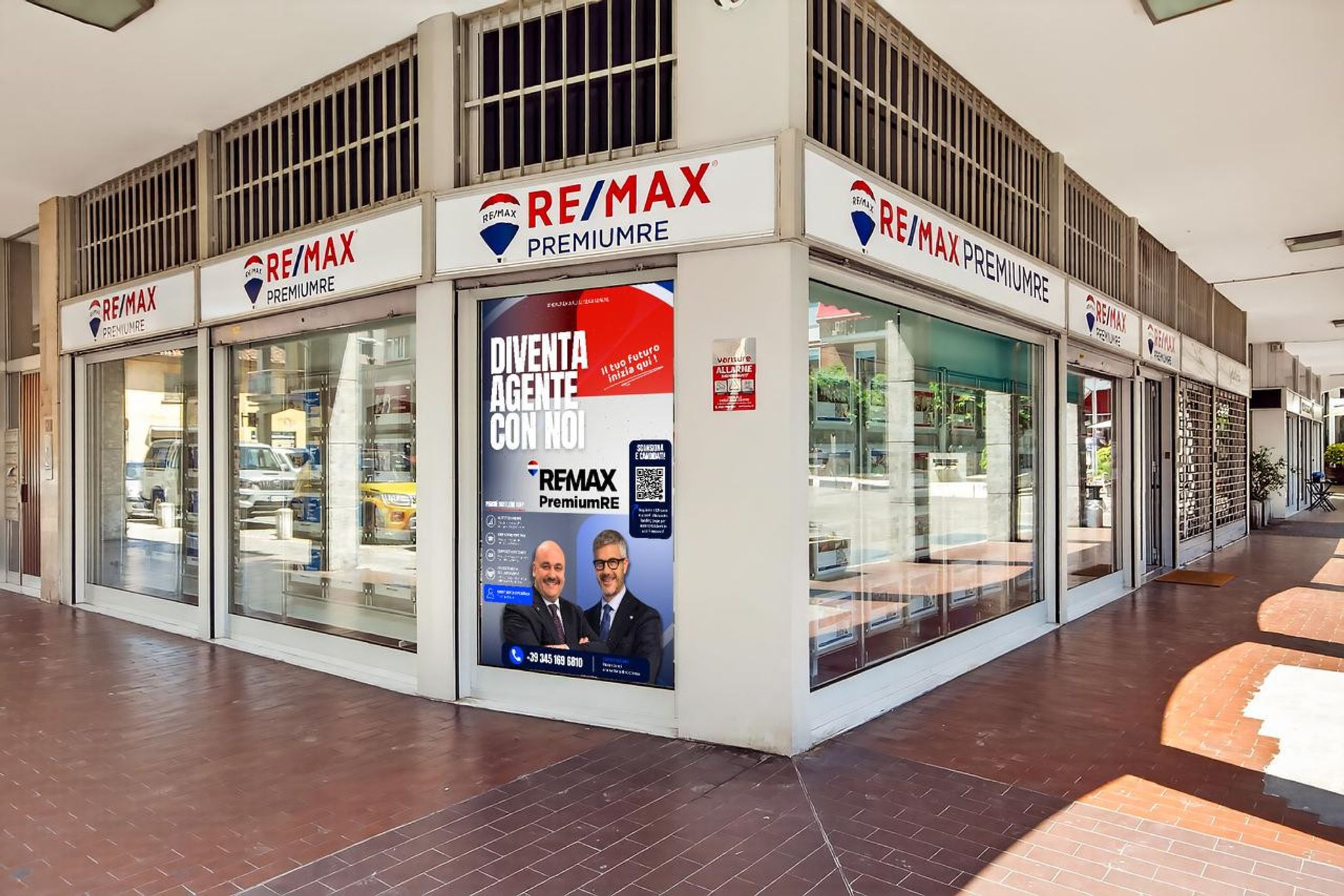 Foto REMAX PremiumRE - Trezzo sull'Adda Piazza della Libertà