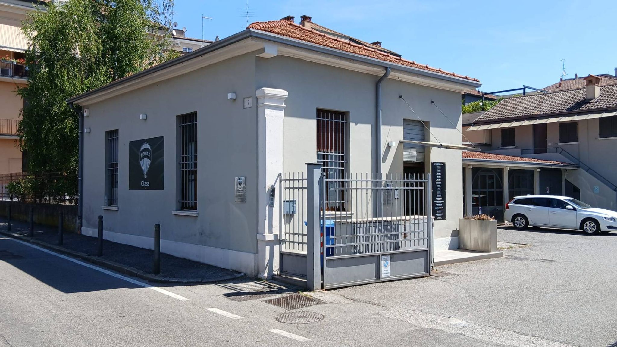 Foto REMAX Class - Brescia Via Carlo Zima