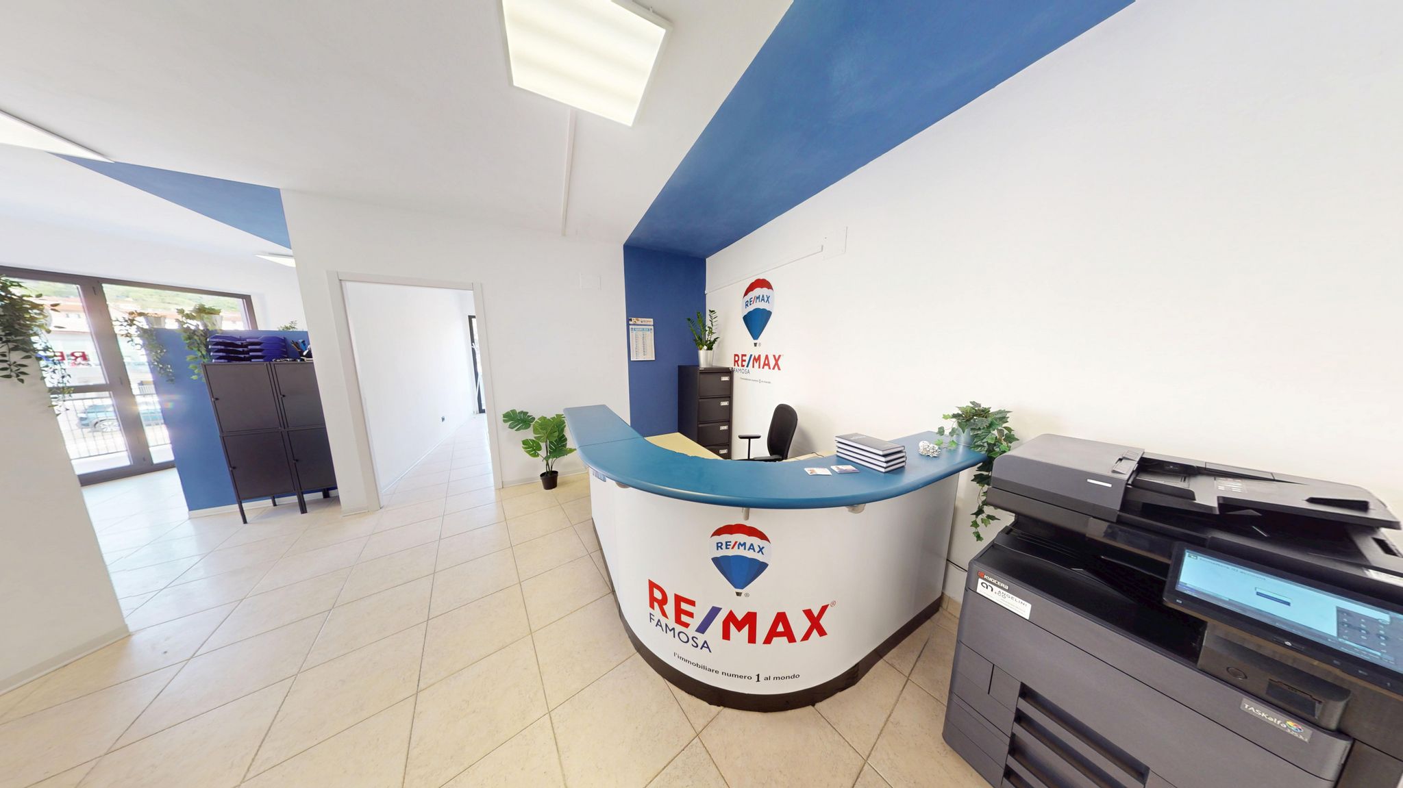Foto REMAX Famosa - Gualdo Tadino Largo Trattati di Roma