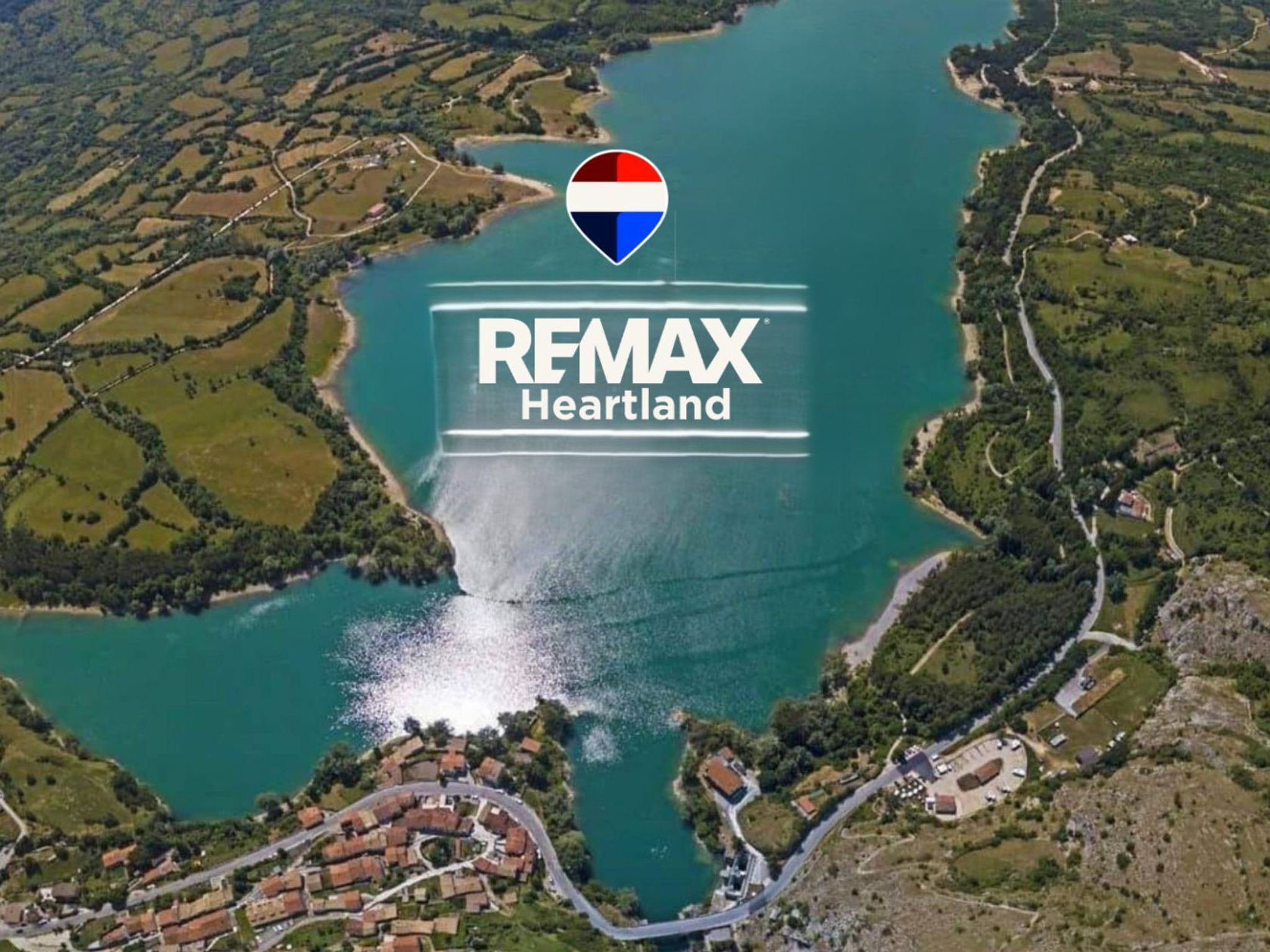 Foto REMAX Heartland - Rocchetta a Volturno Via Roma