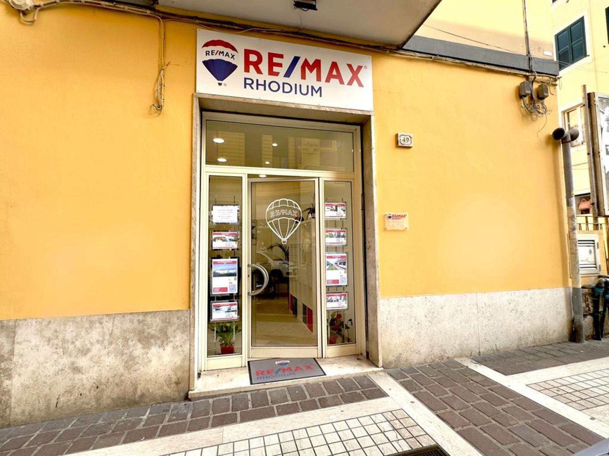 Foto REMAX Rhodium - Formia Via Vitruvio