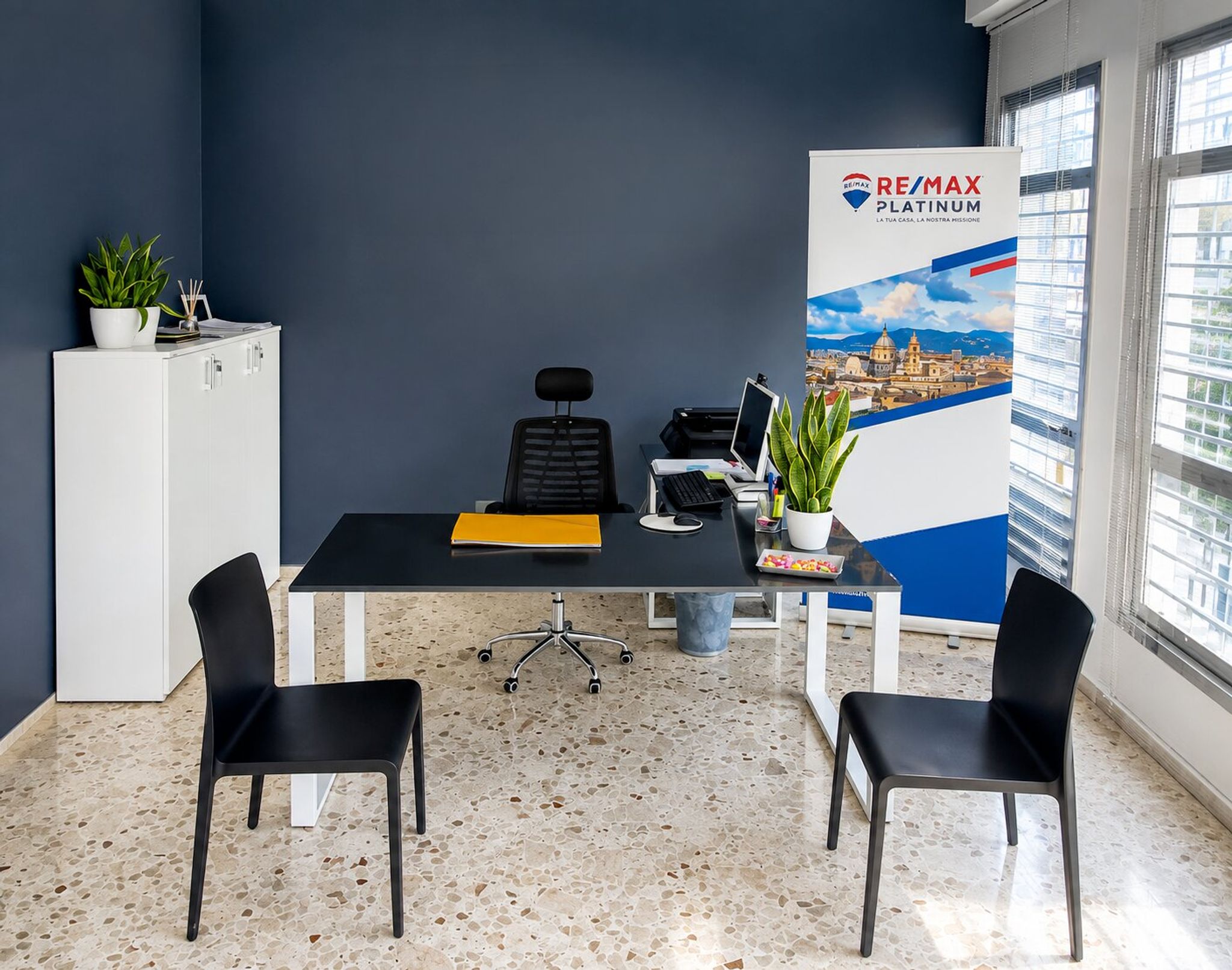 Foto REMAX Platinum - Capaci Corso Vittorio Emanuele