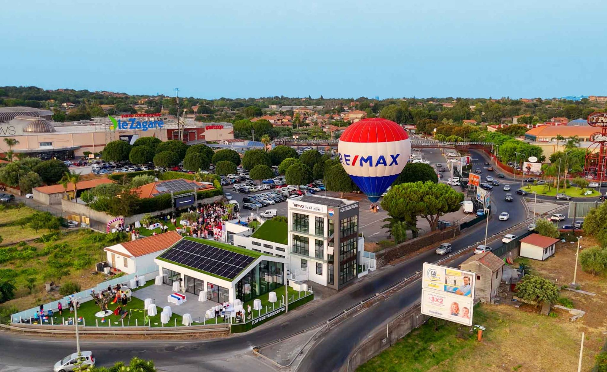REMAX Platinum - San Giovanni la Punta Viale Giovanni Caboto photo