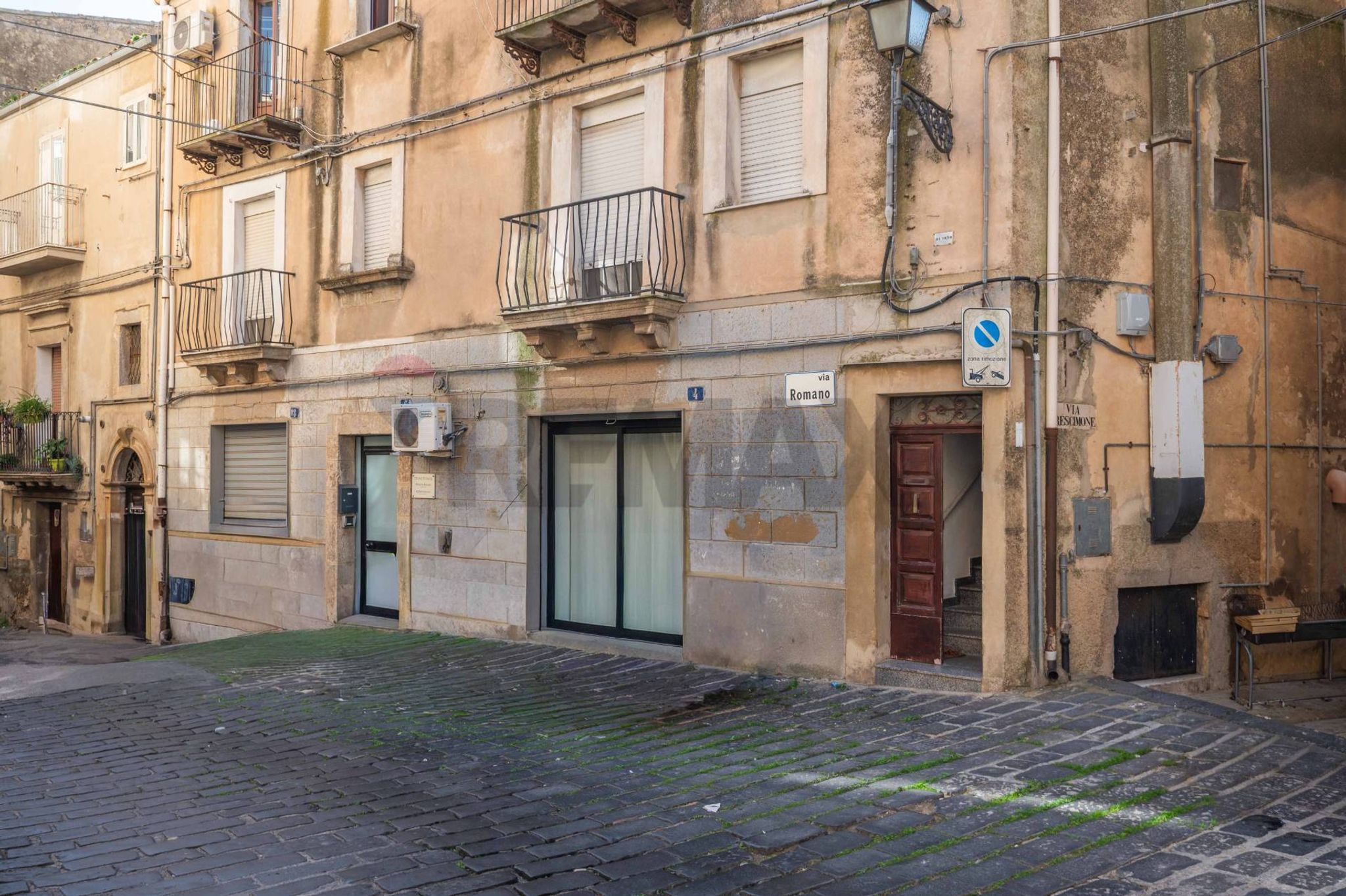 Edificio all'aperto