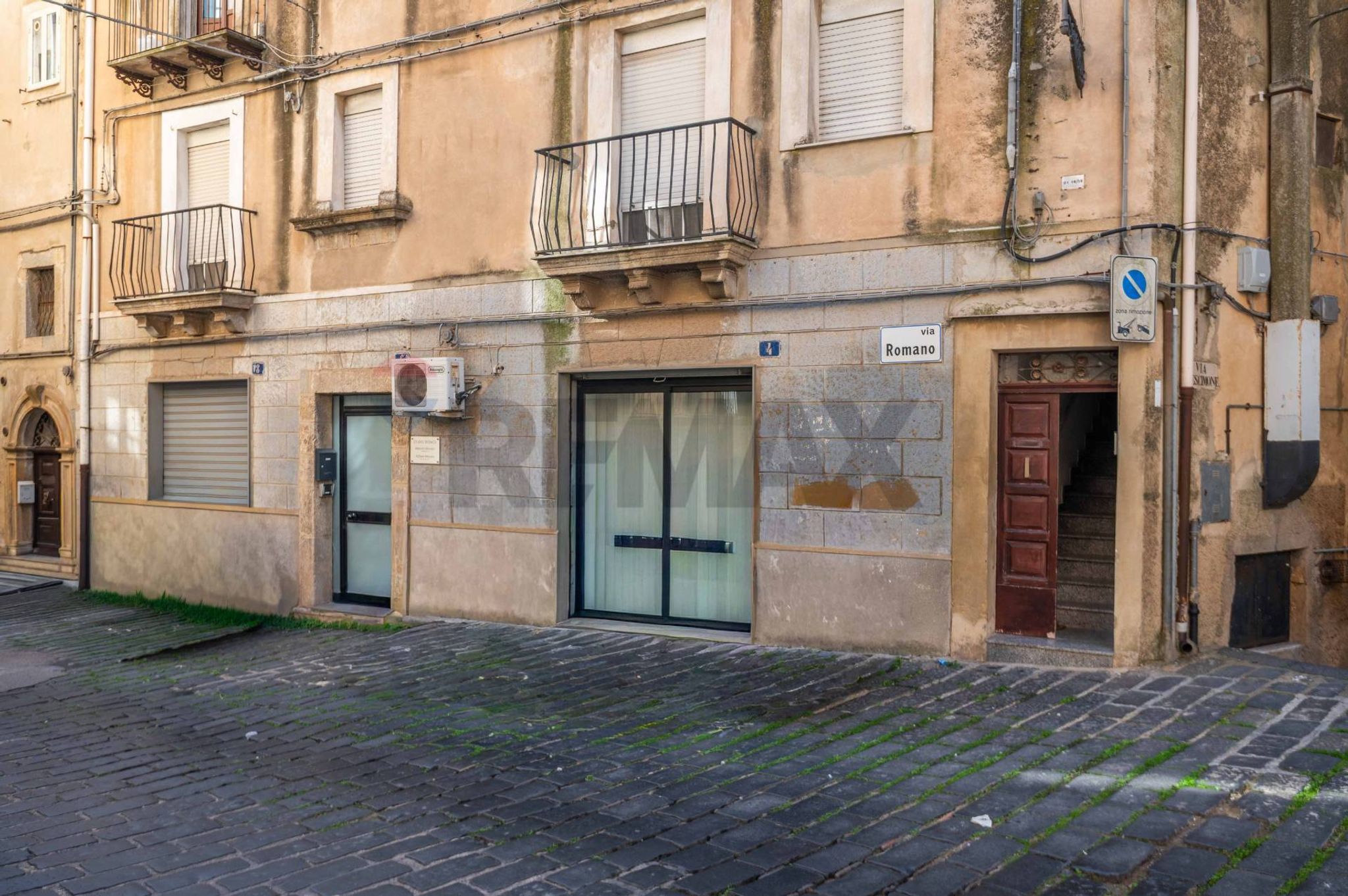 Edificio all'aperto