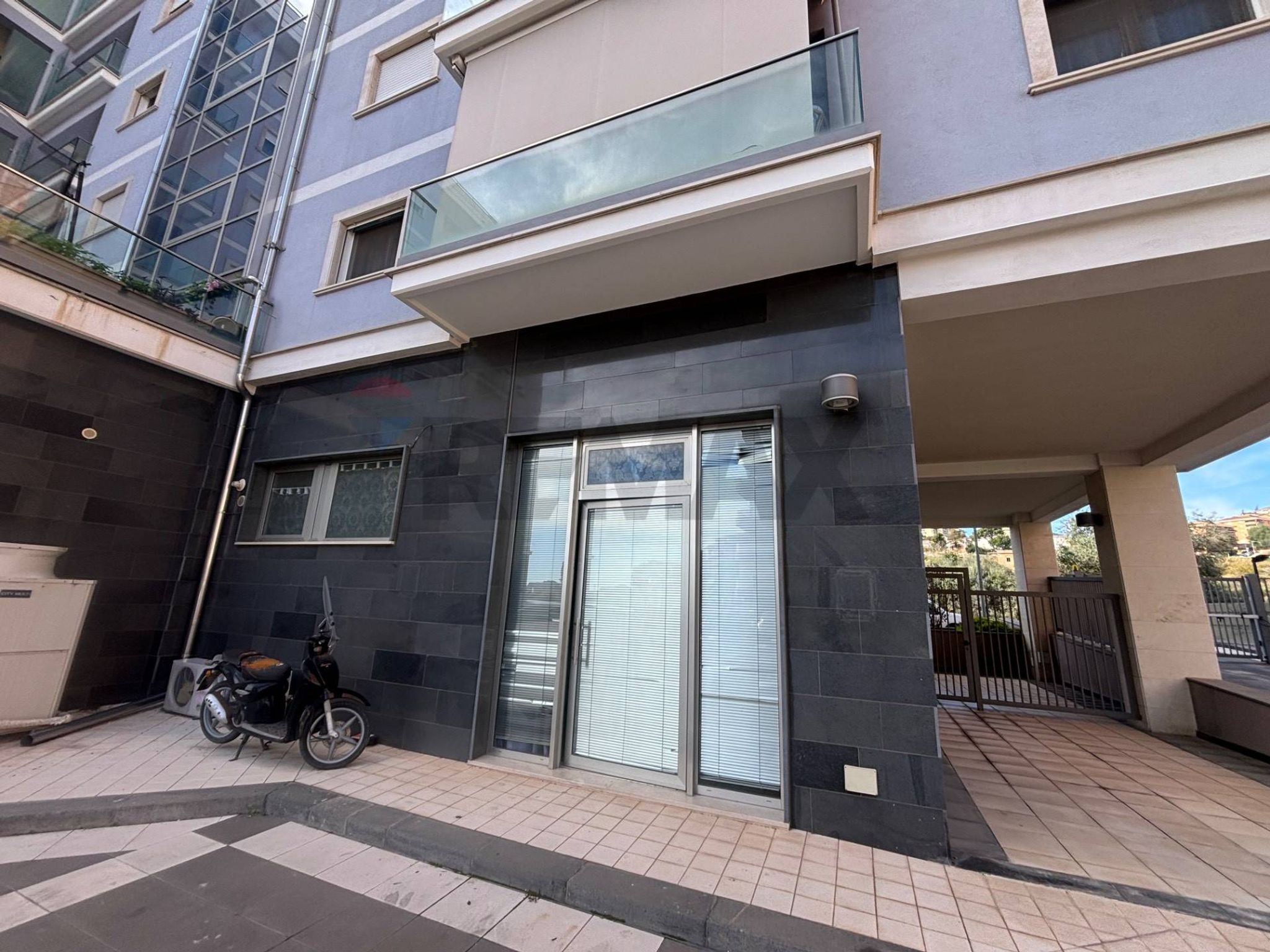 Edificio all'aperto