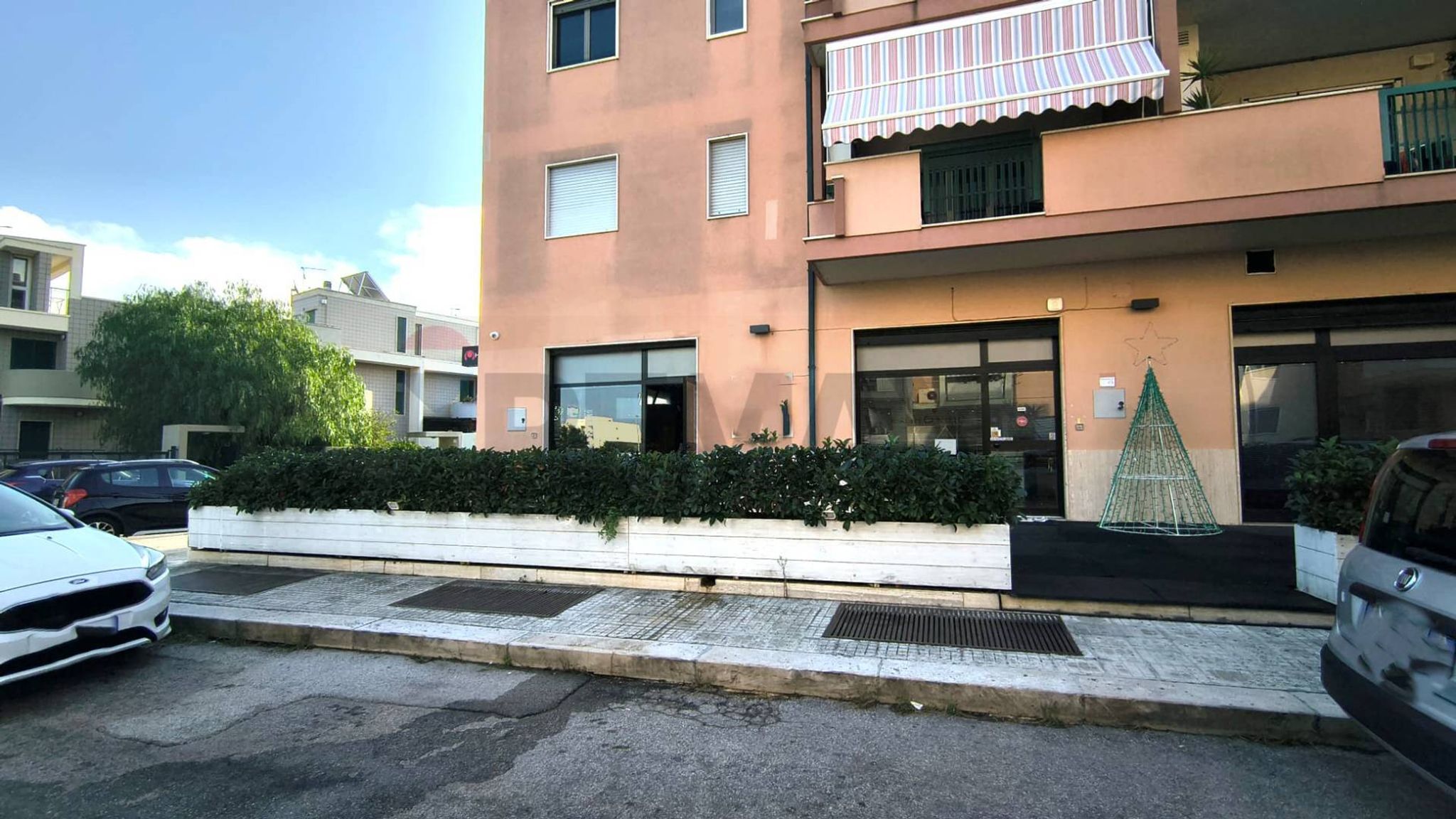 Edificio all'aperto