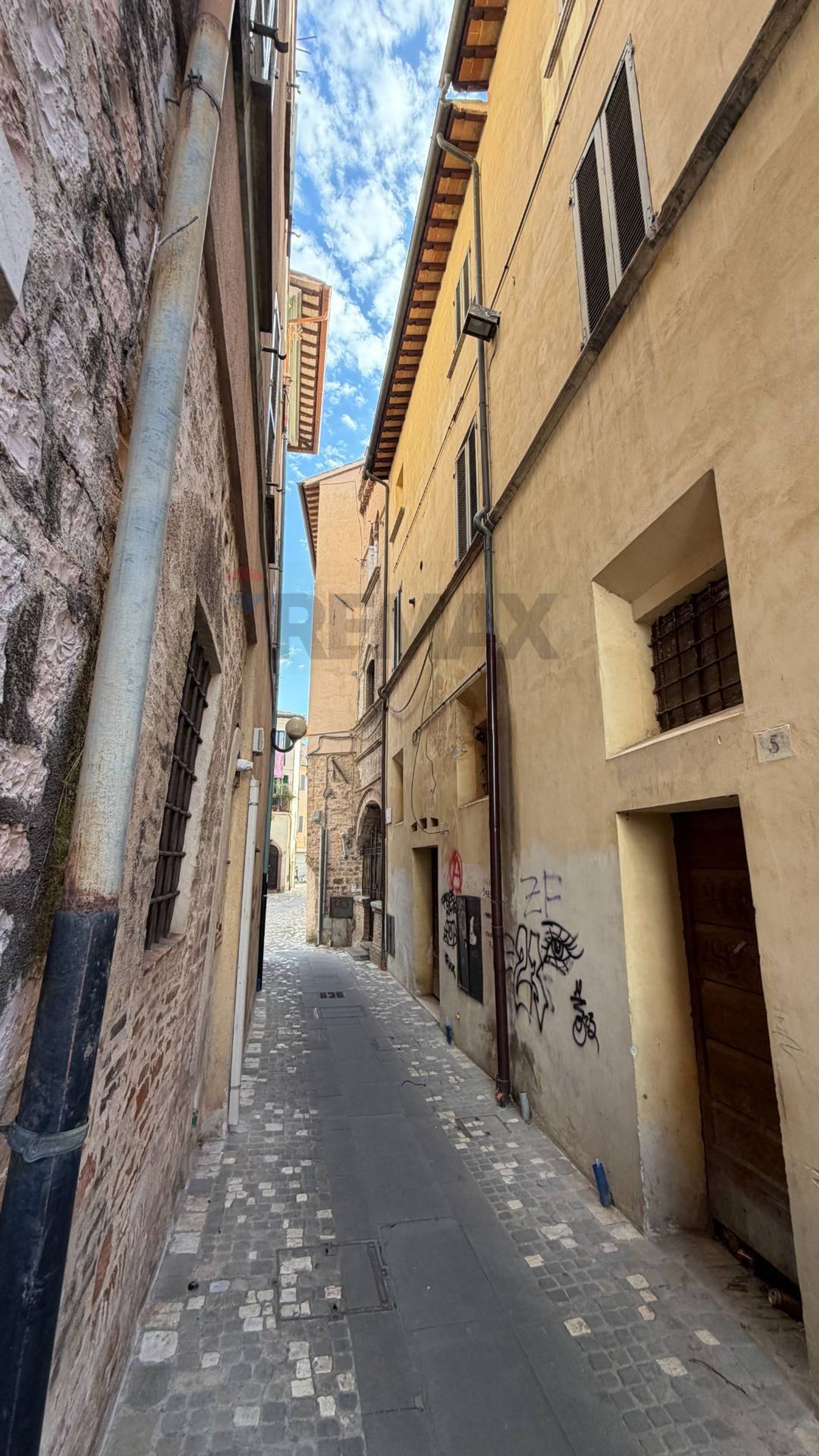 Edificio all'aperto