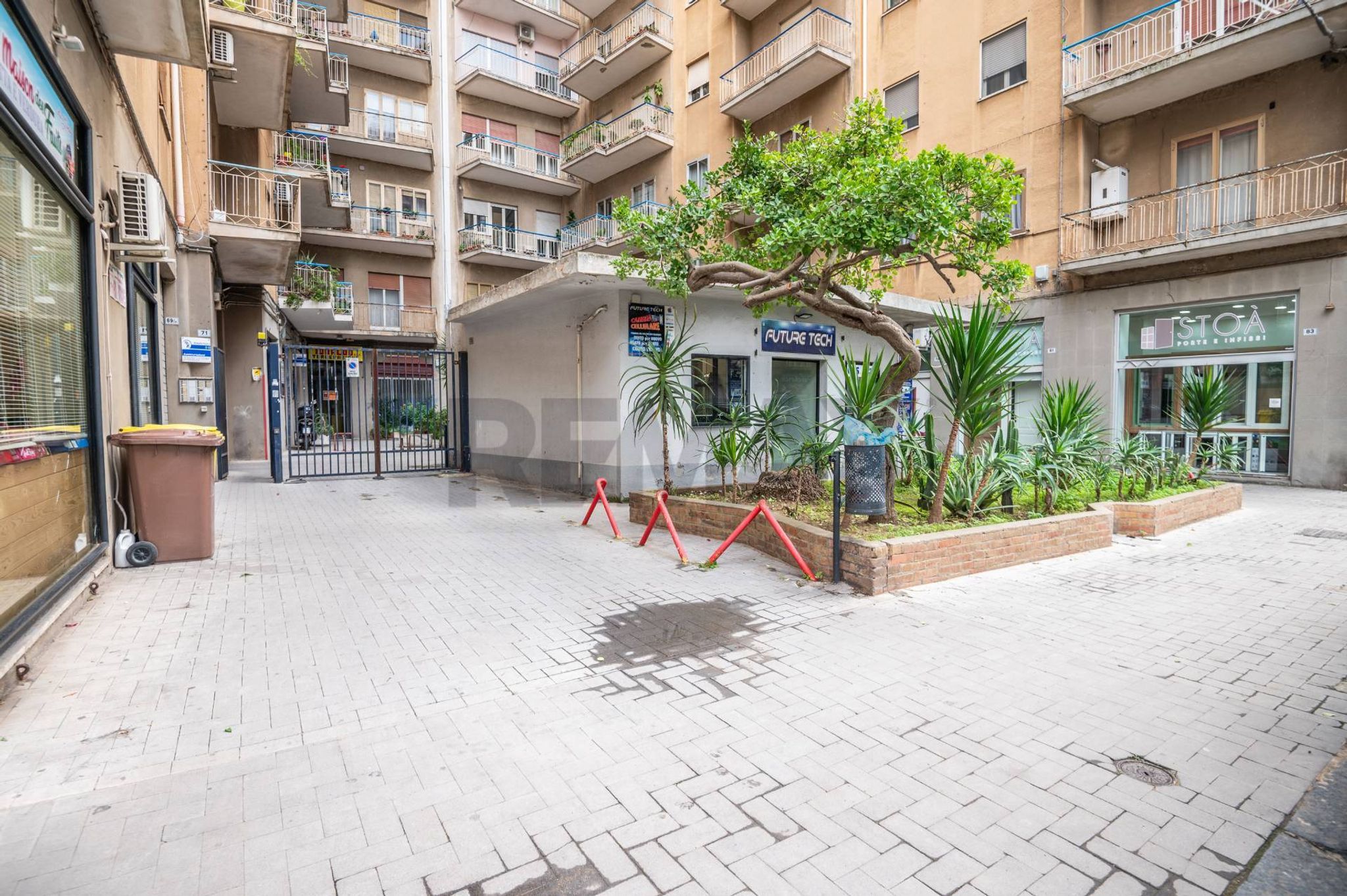 Edificio all'aperto