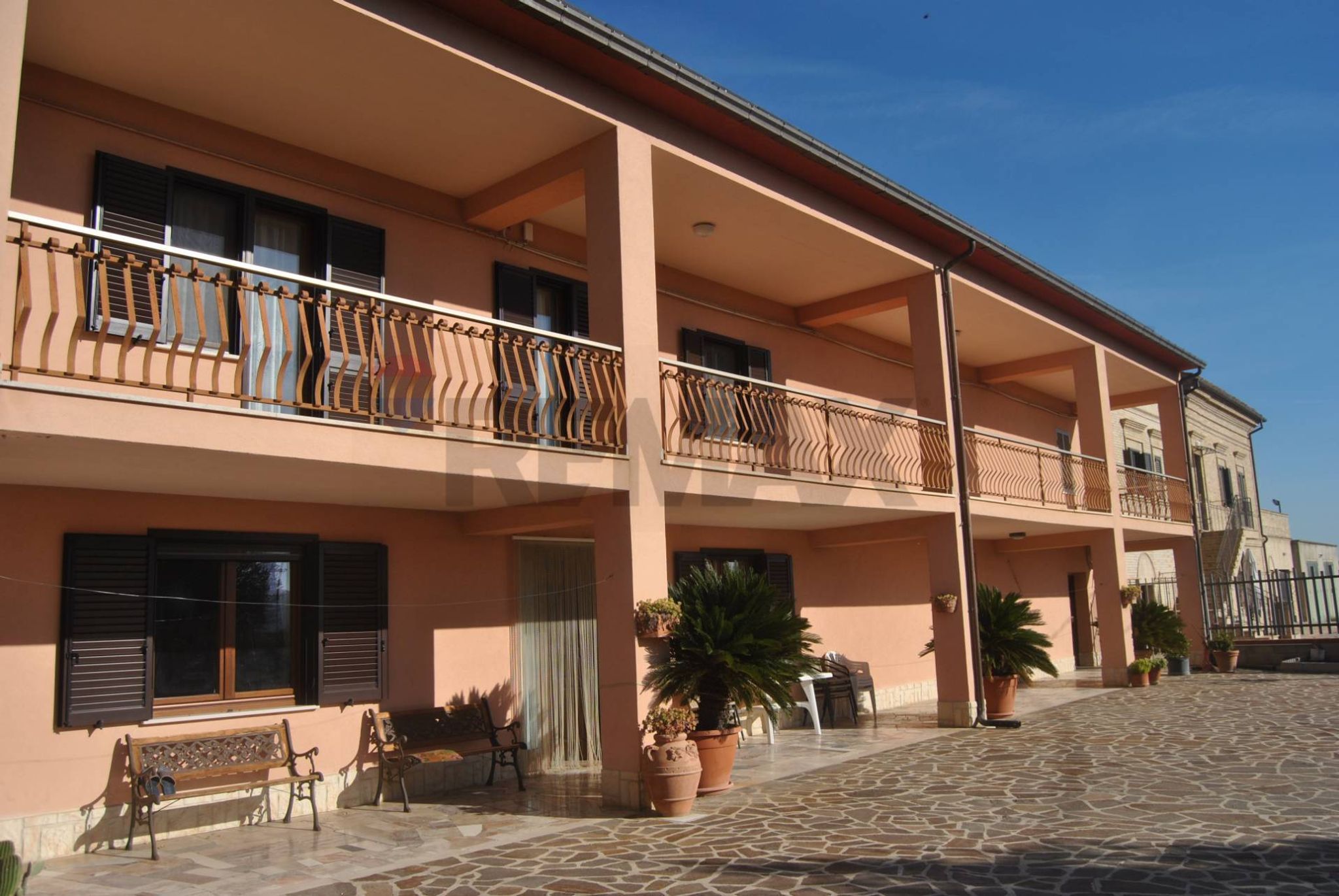 Edificio all'aperto