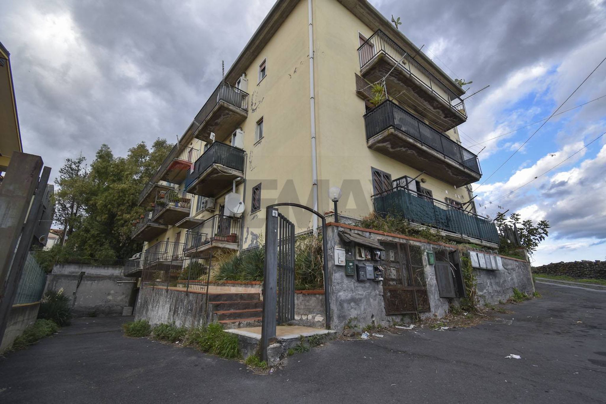 Edificio all'aperto