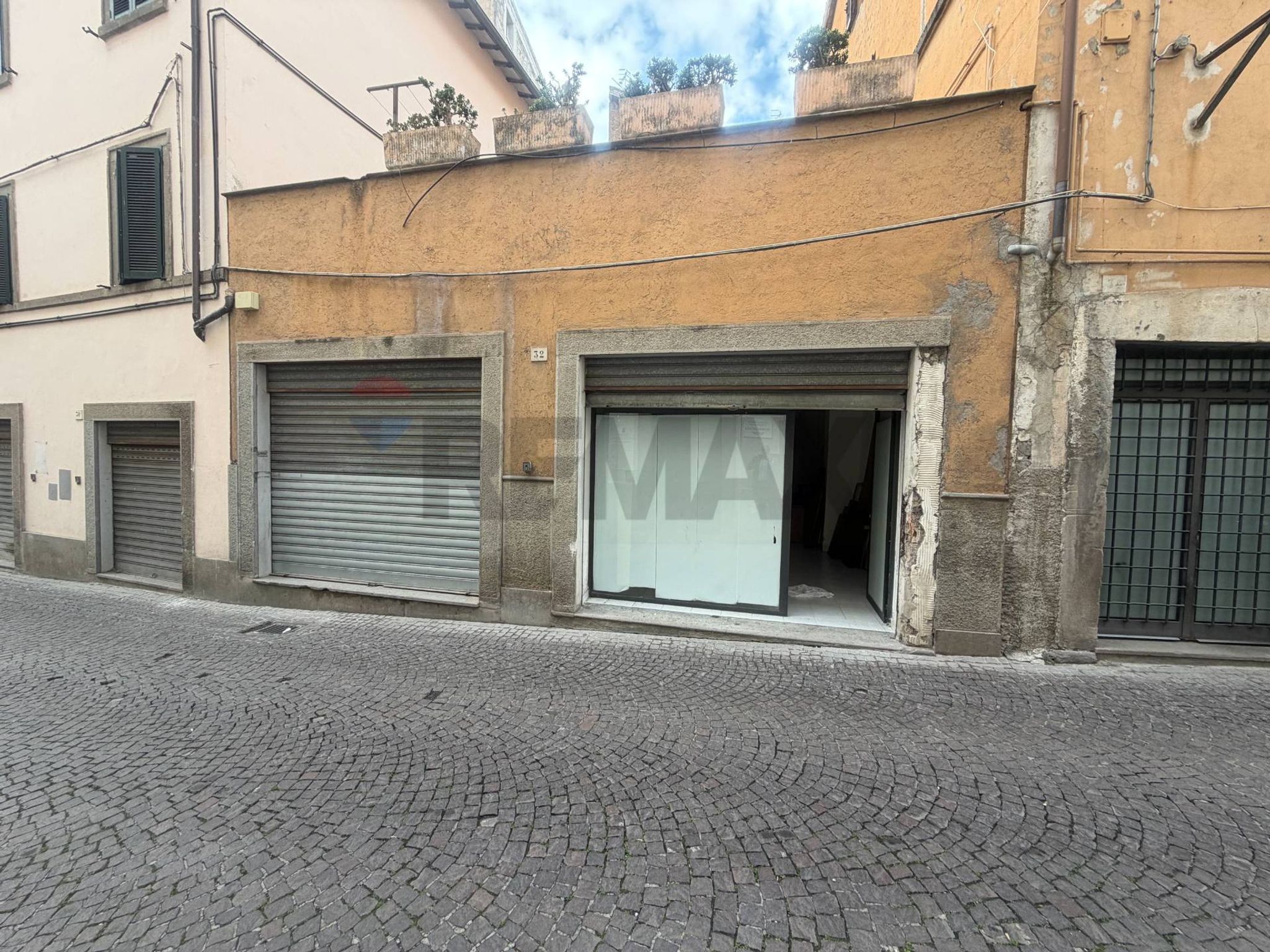 Edificio all'aperto