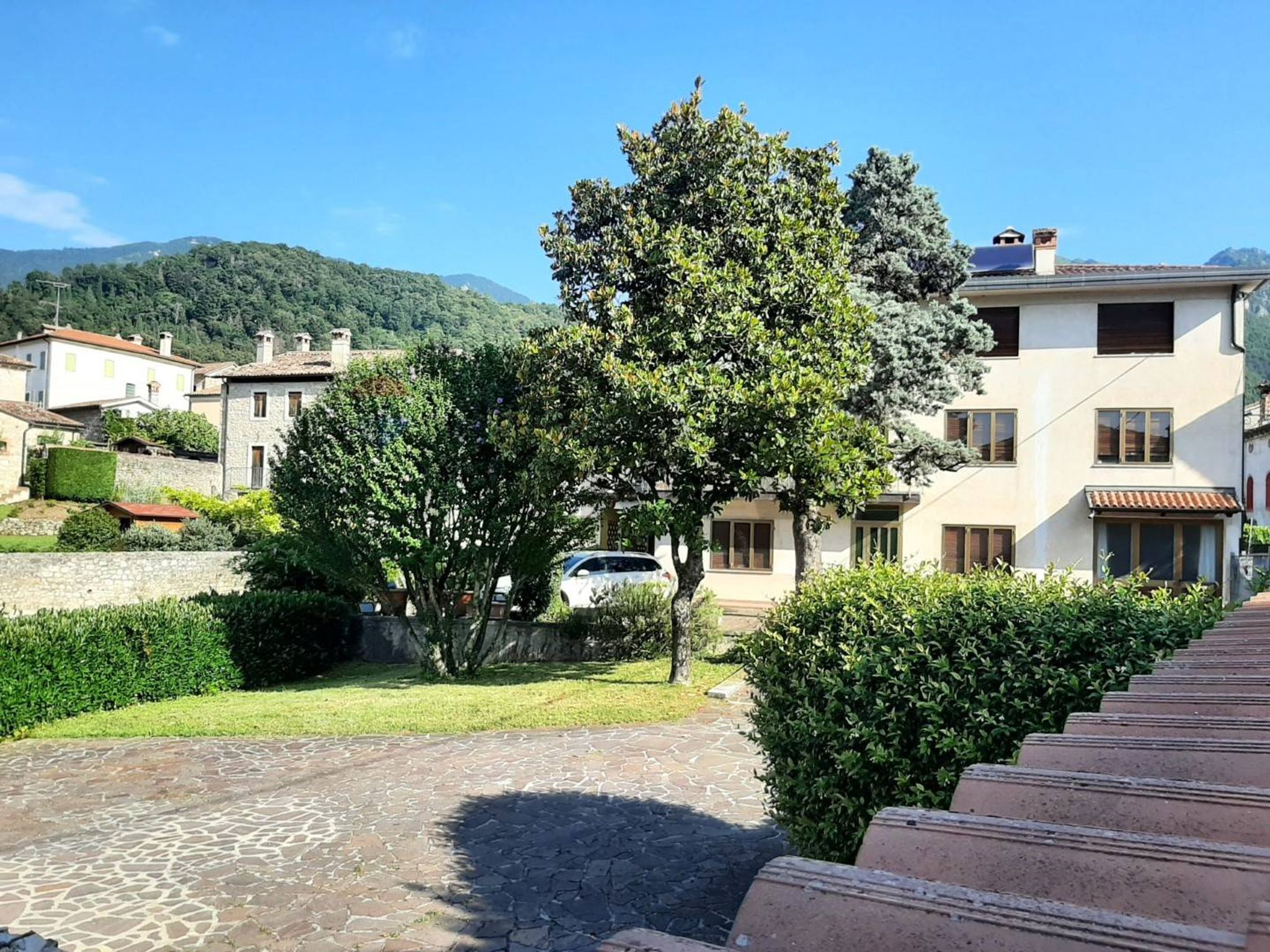 Edificio all'aperto
