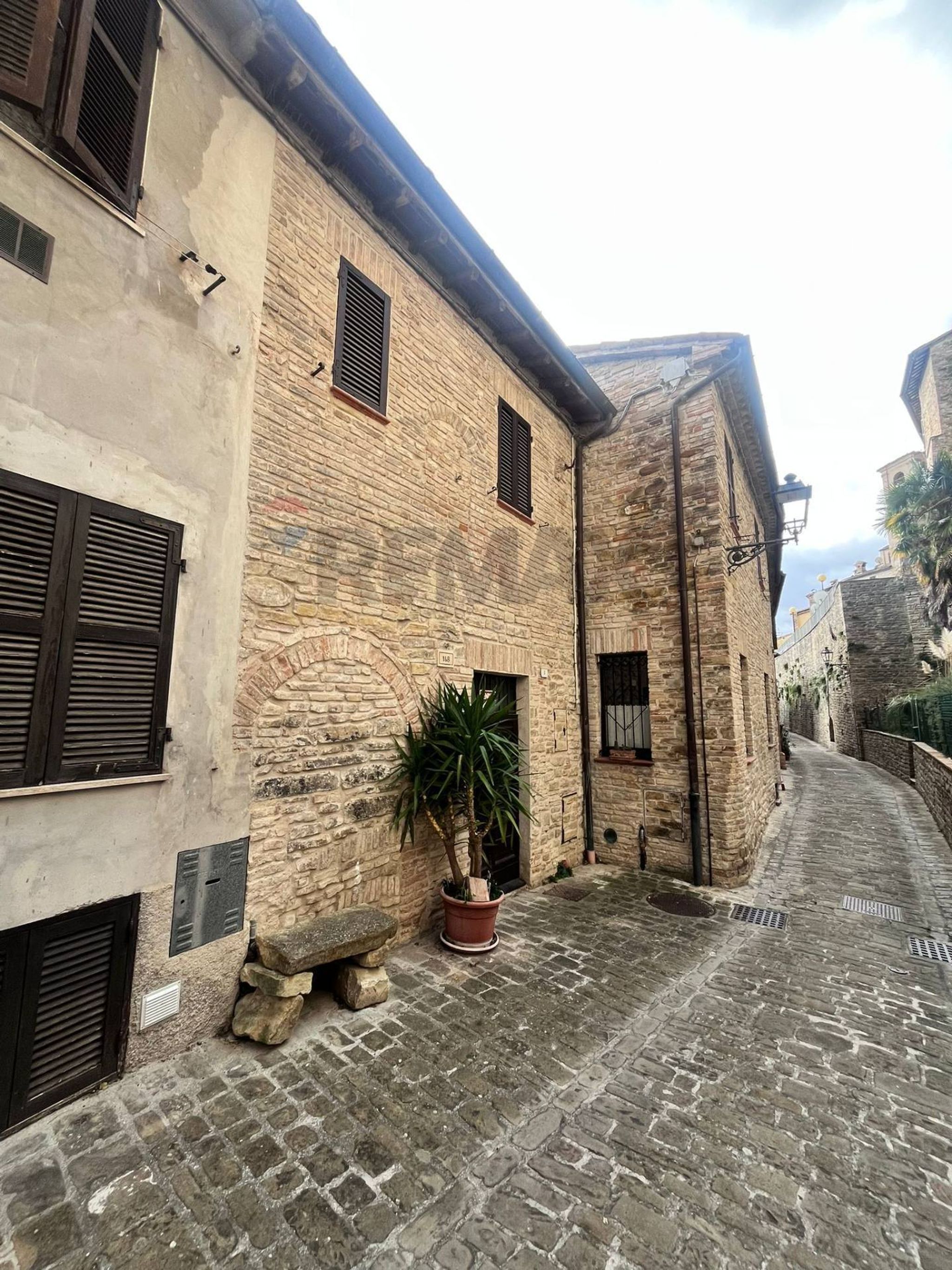 Immobile a Serra San Quirico
