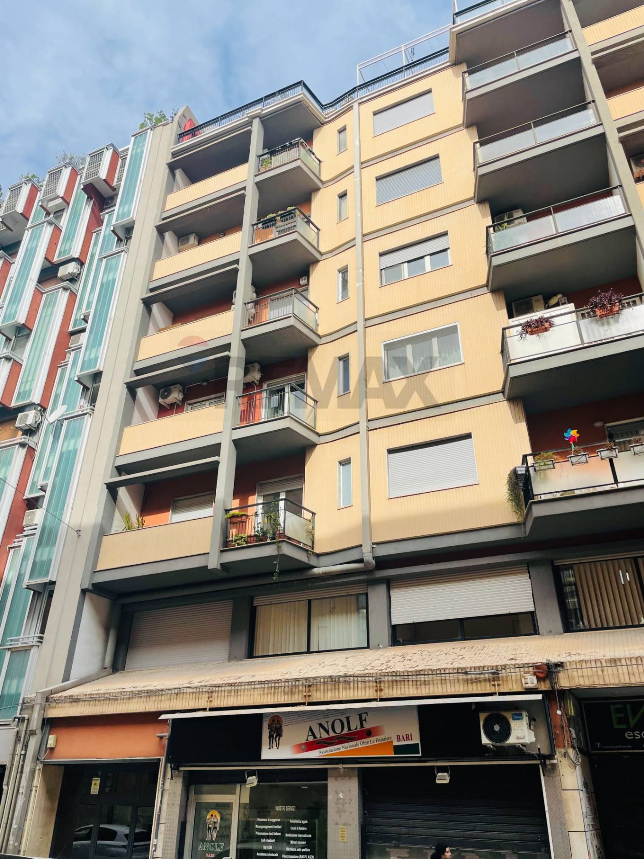 Edificio all'aperto