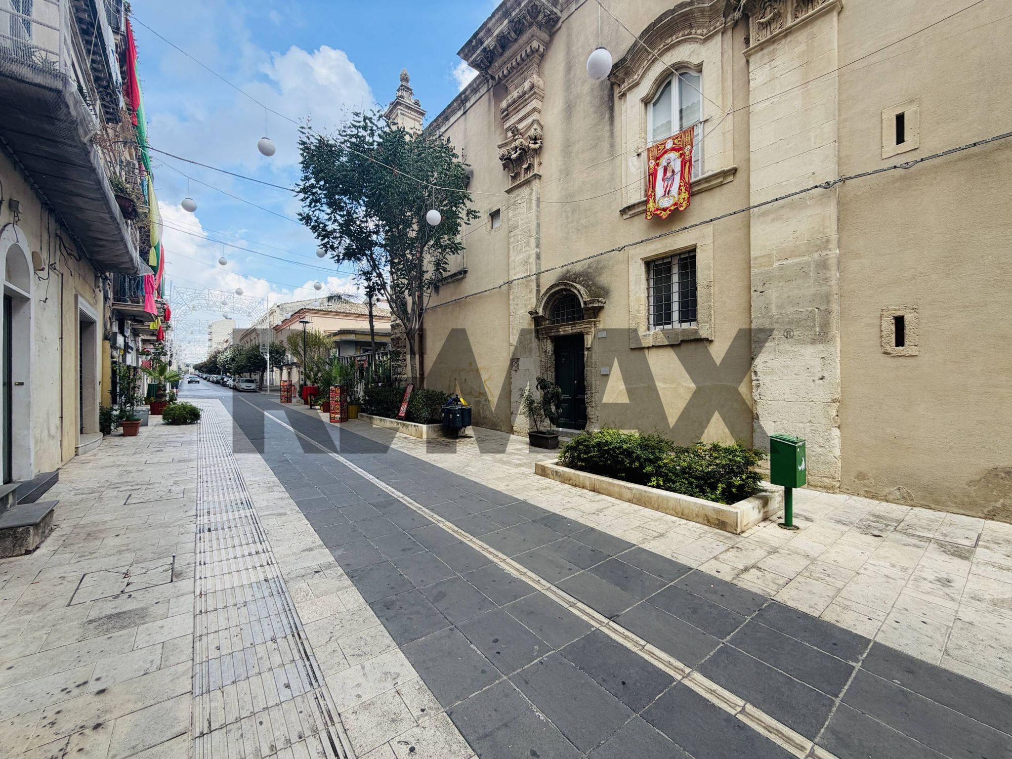 Edificio all'aperto