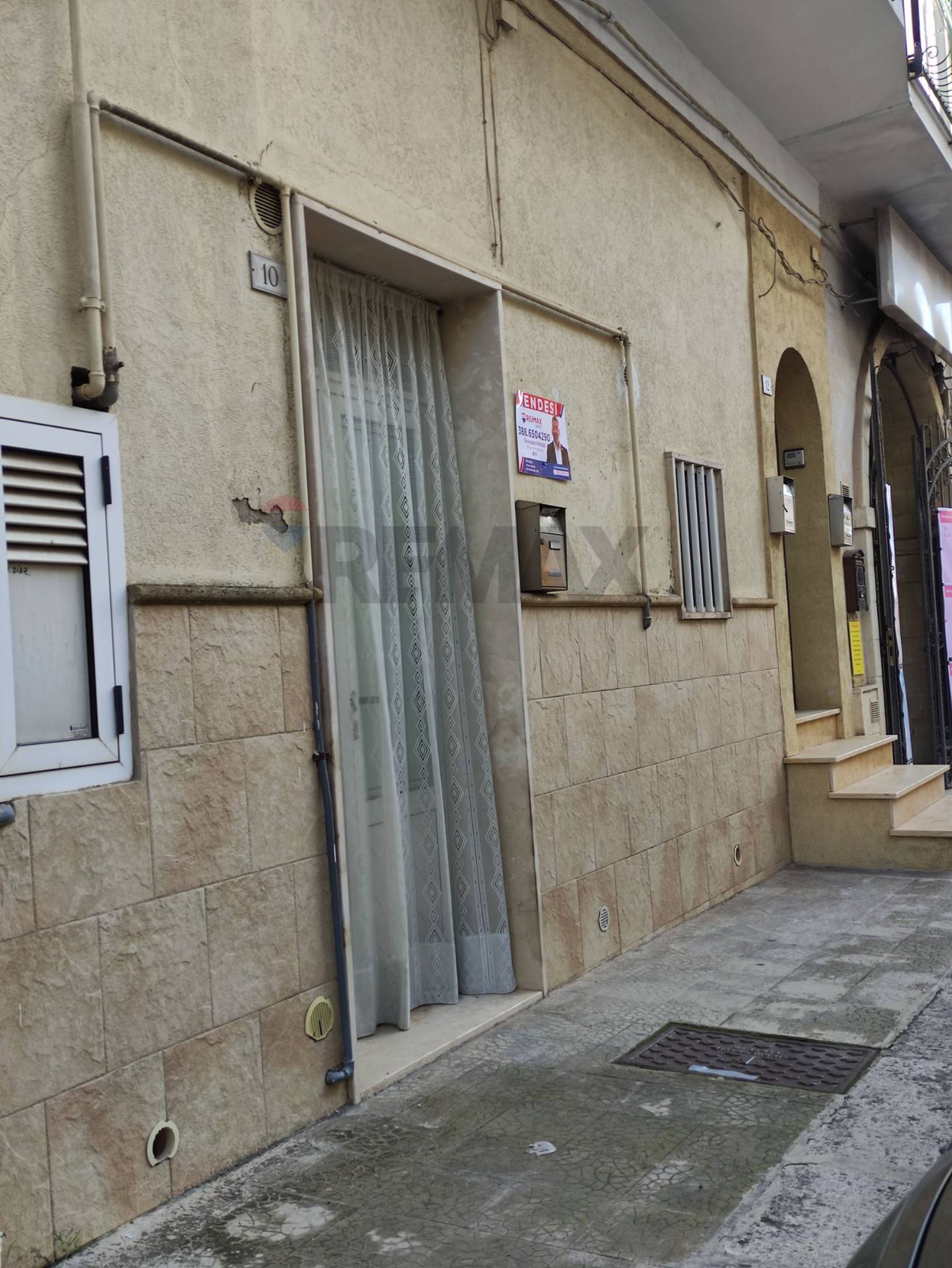 Property in Laterza