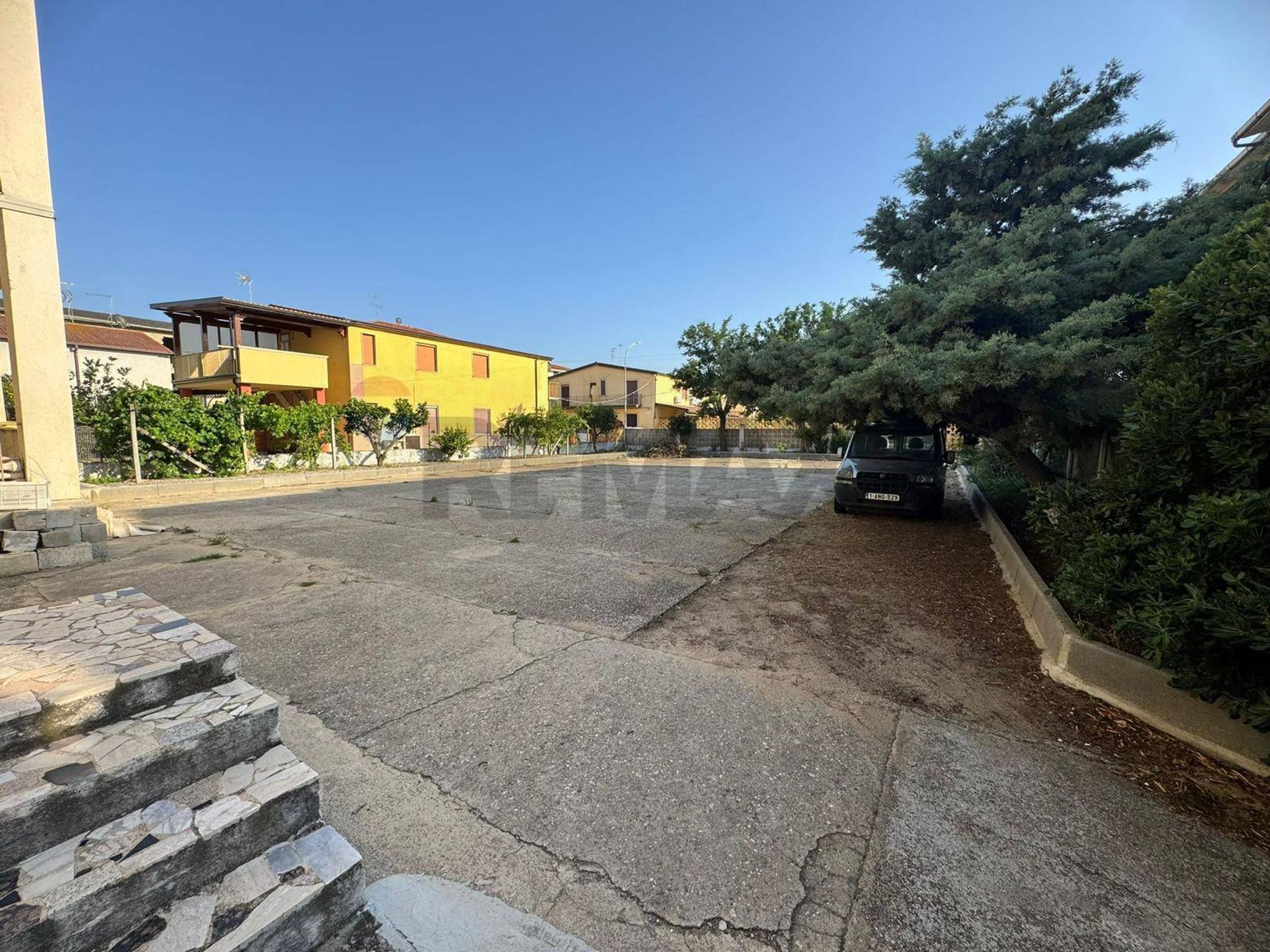 Edificio all'aperto