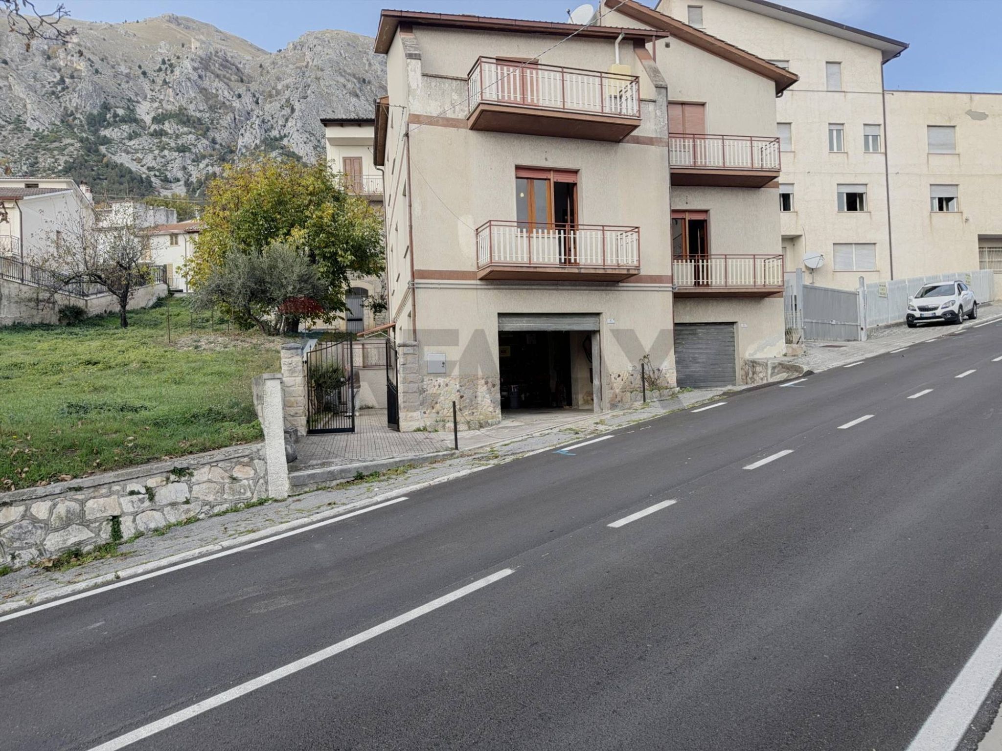 Edificio all'aperto