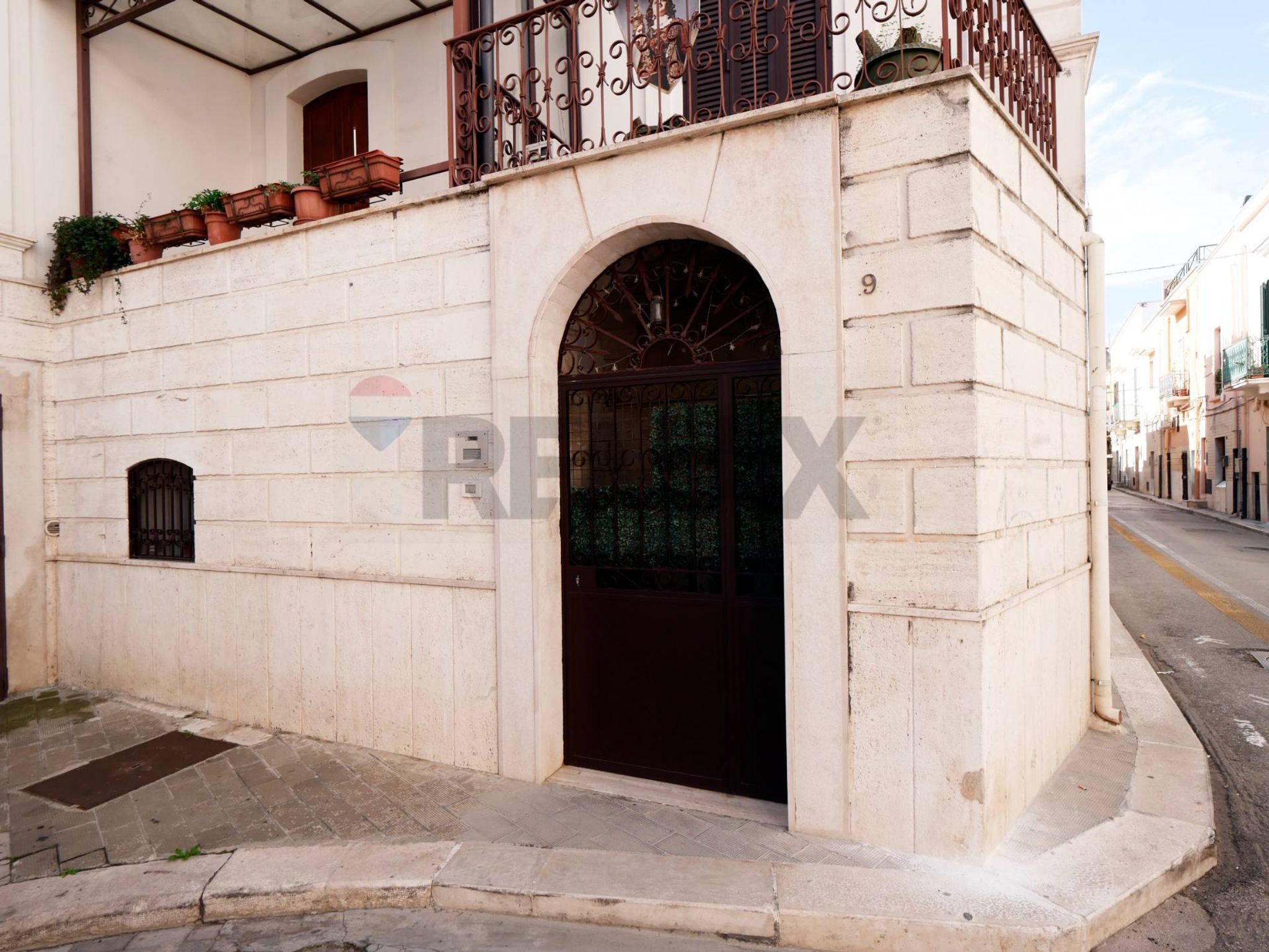Edificio all'aperto
