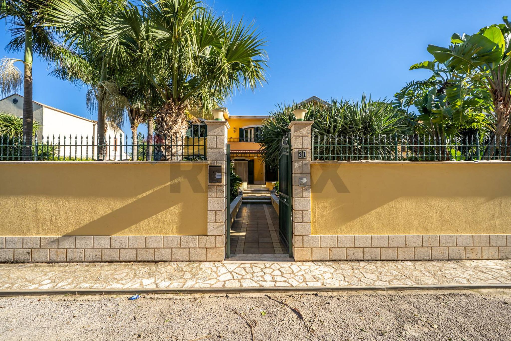 Cancello pedonale d'ingresso