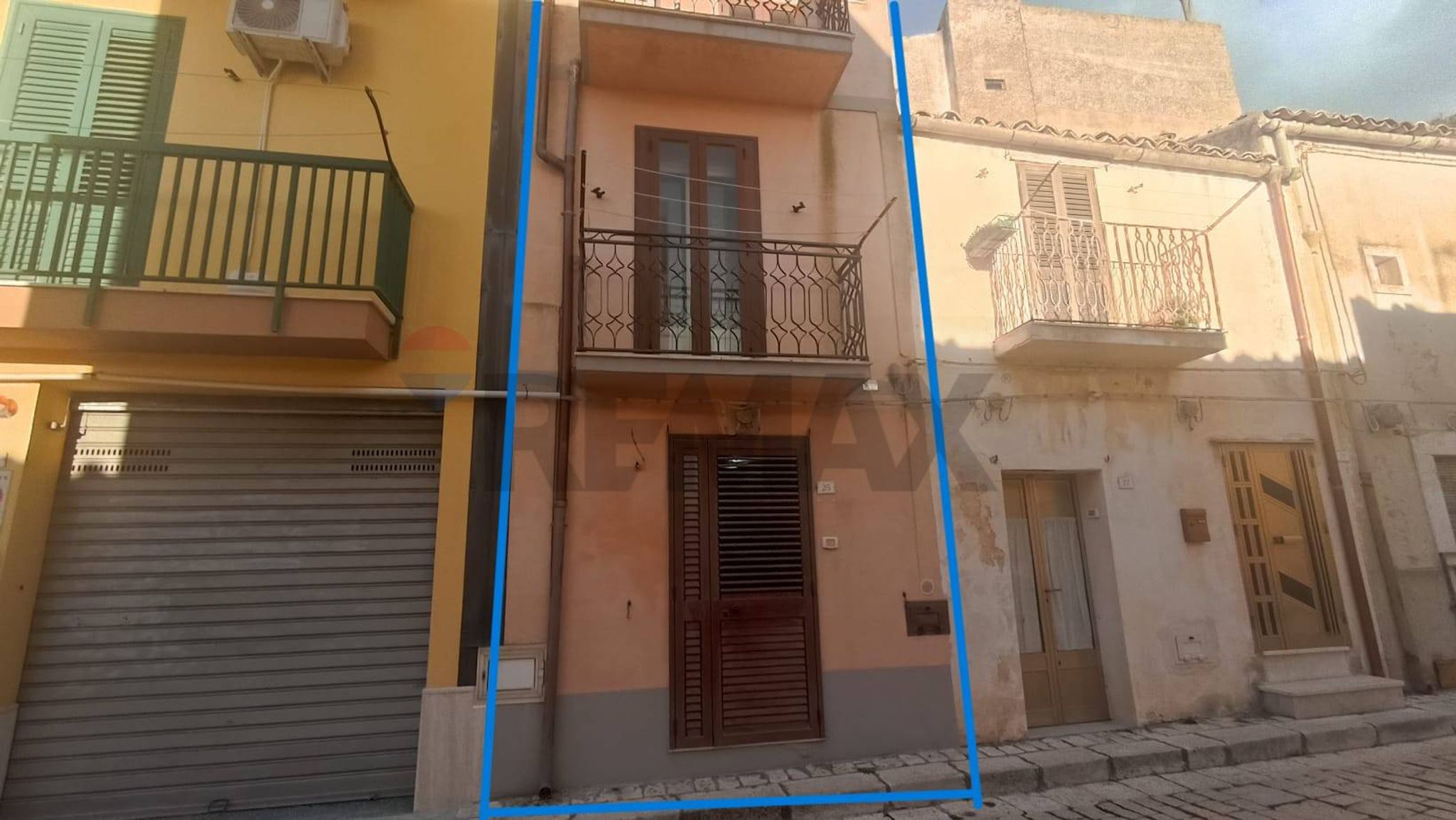 Edificio all'aperto