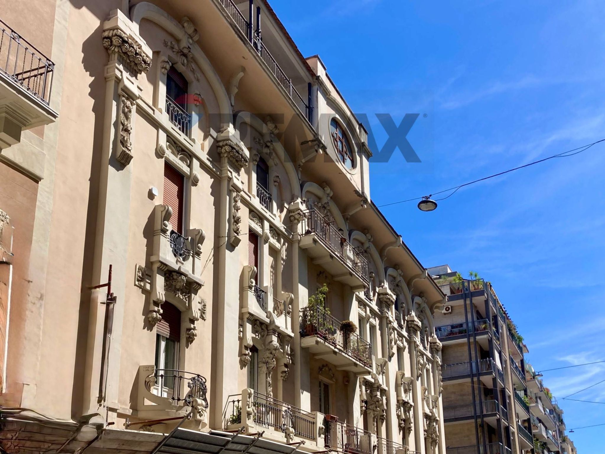 Edificio all'aperto