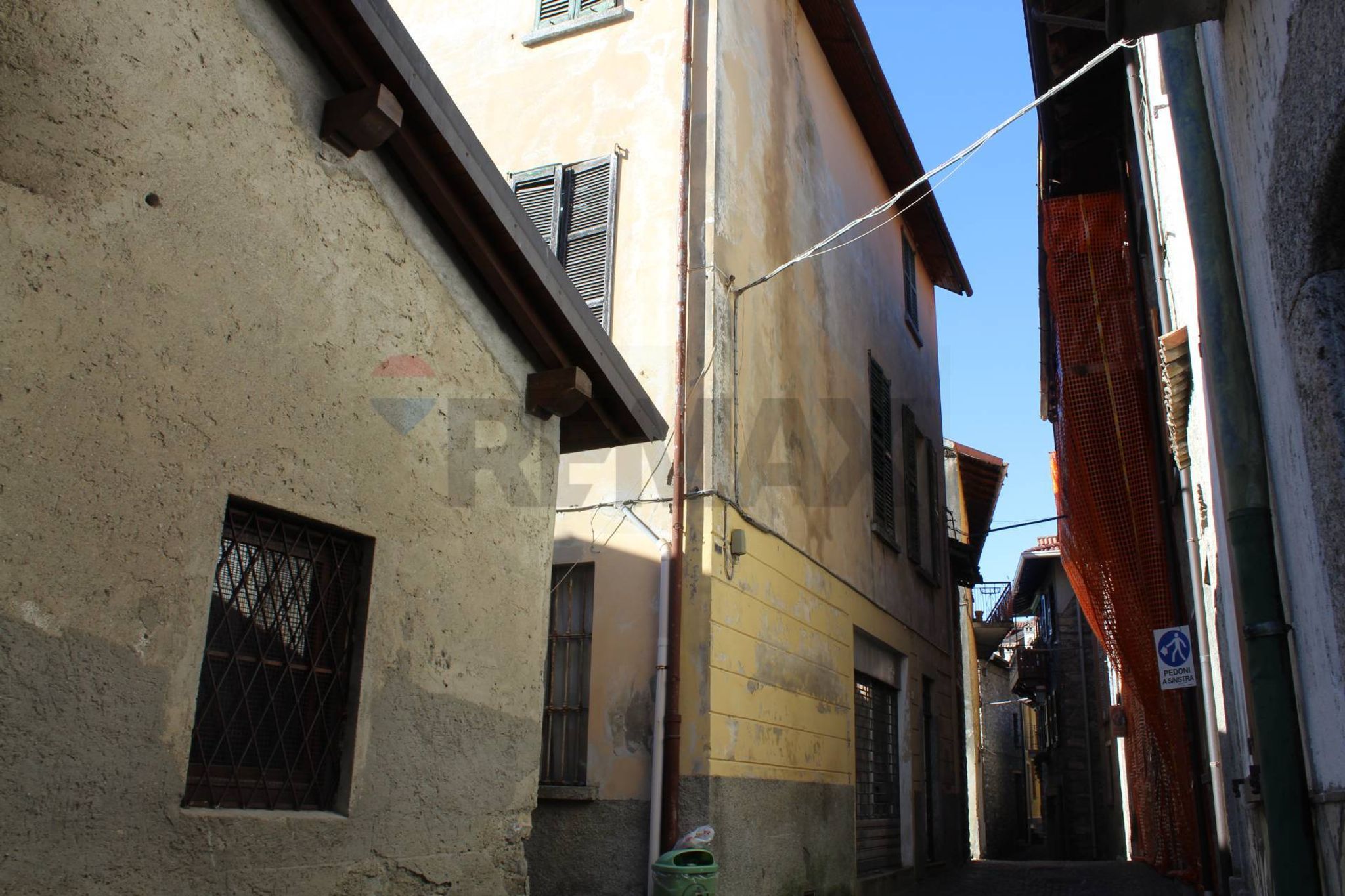 Edificio all'aperto