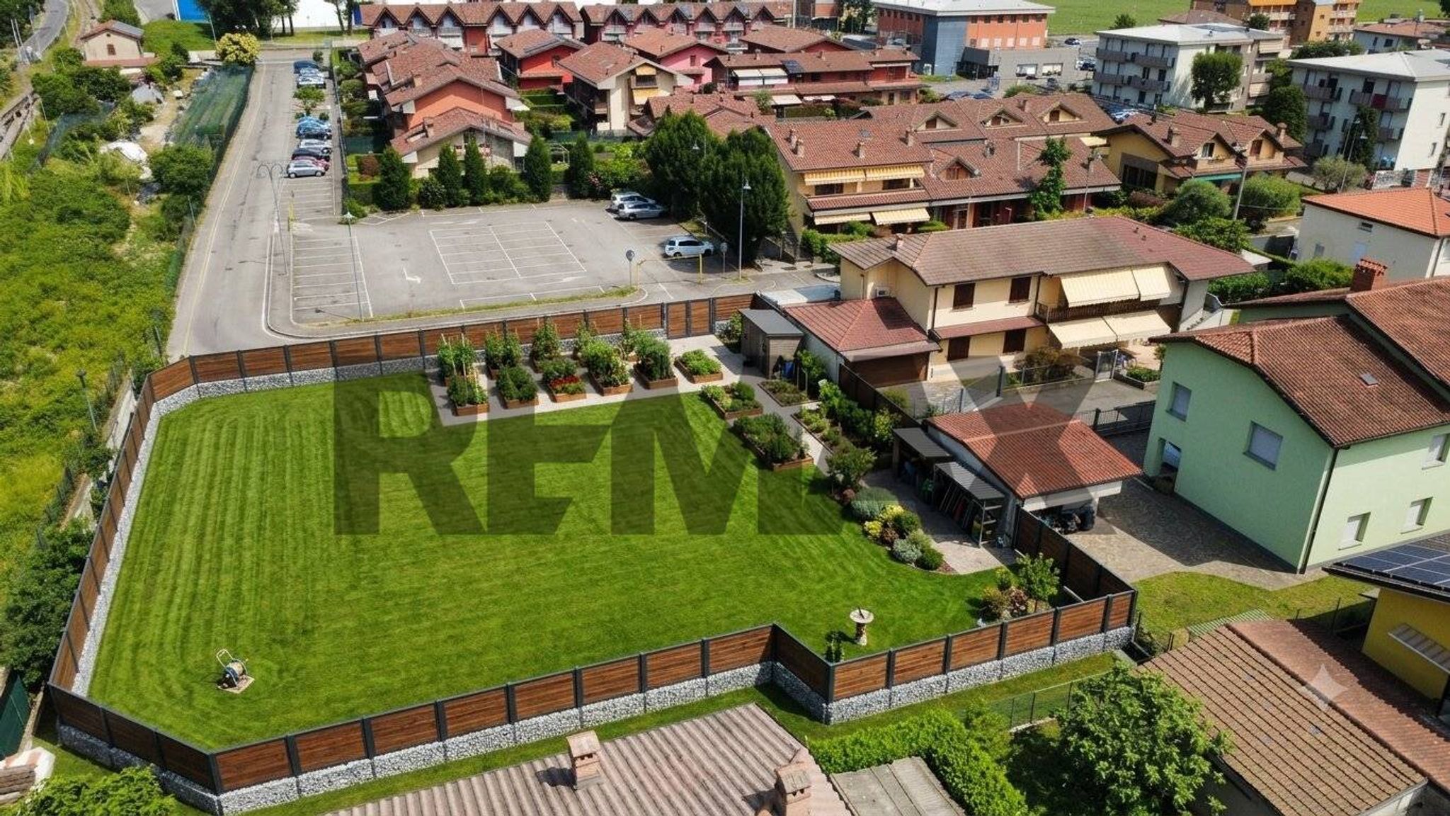 Property in Terno d'Isola